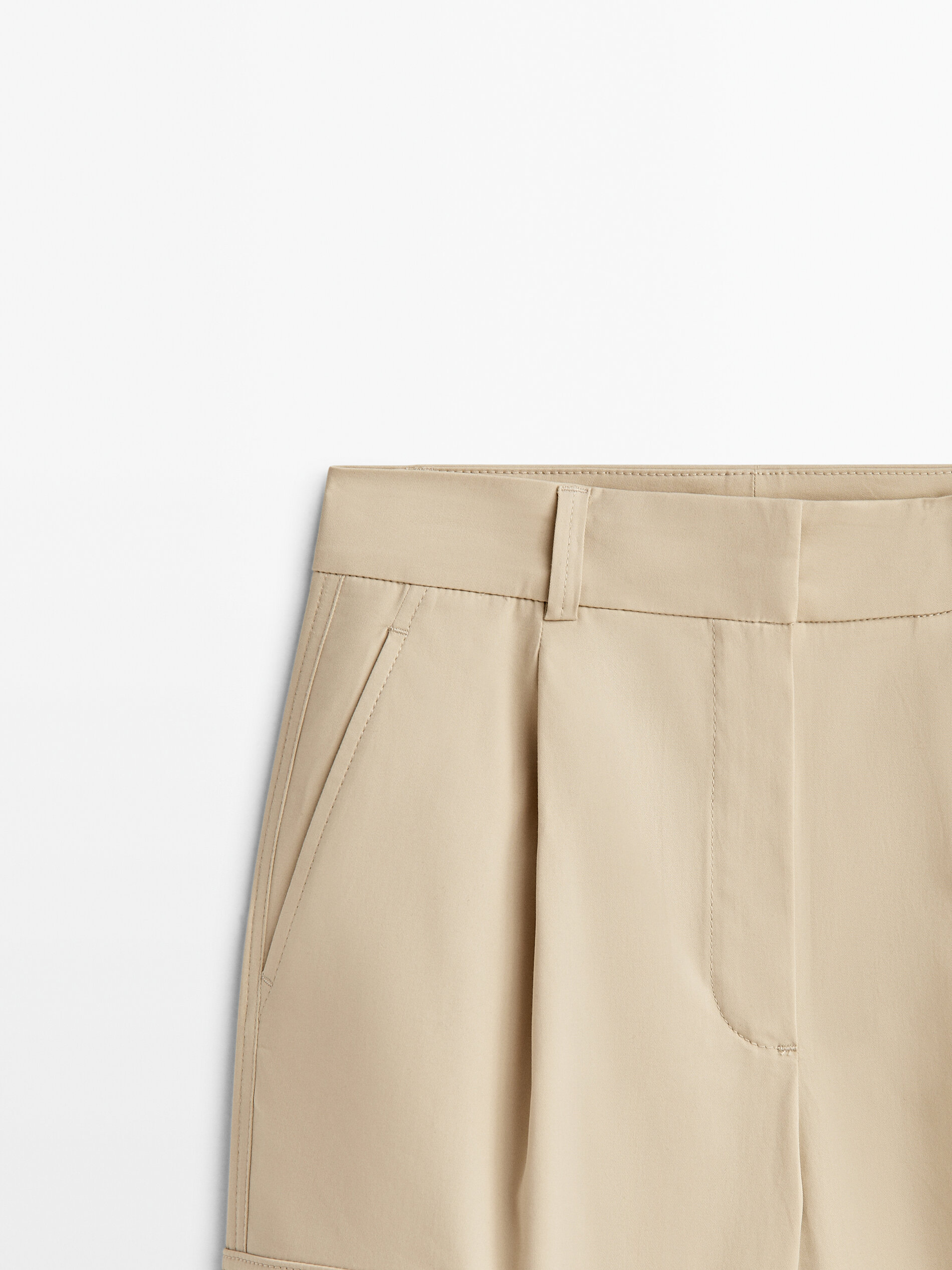 Pantalón cargo maxi bolsillos - BEIGE