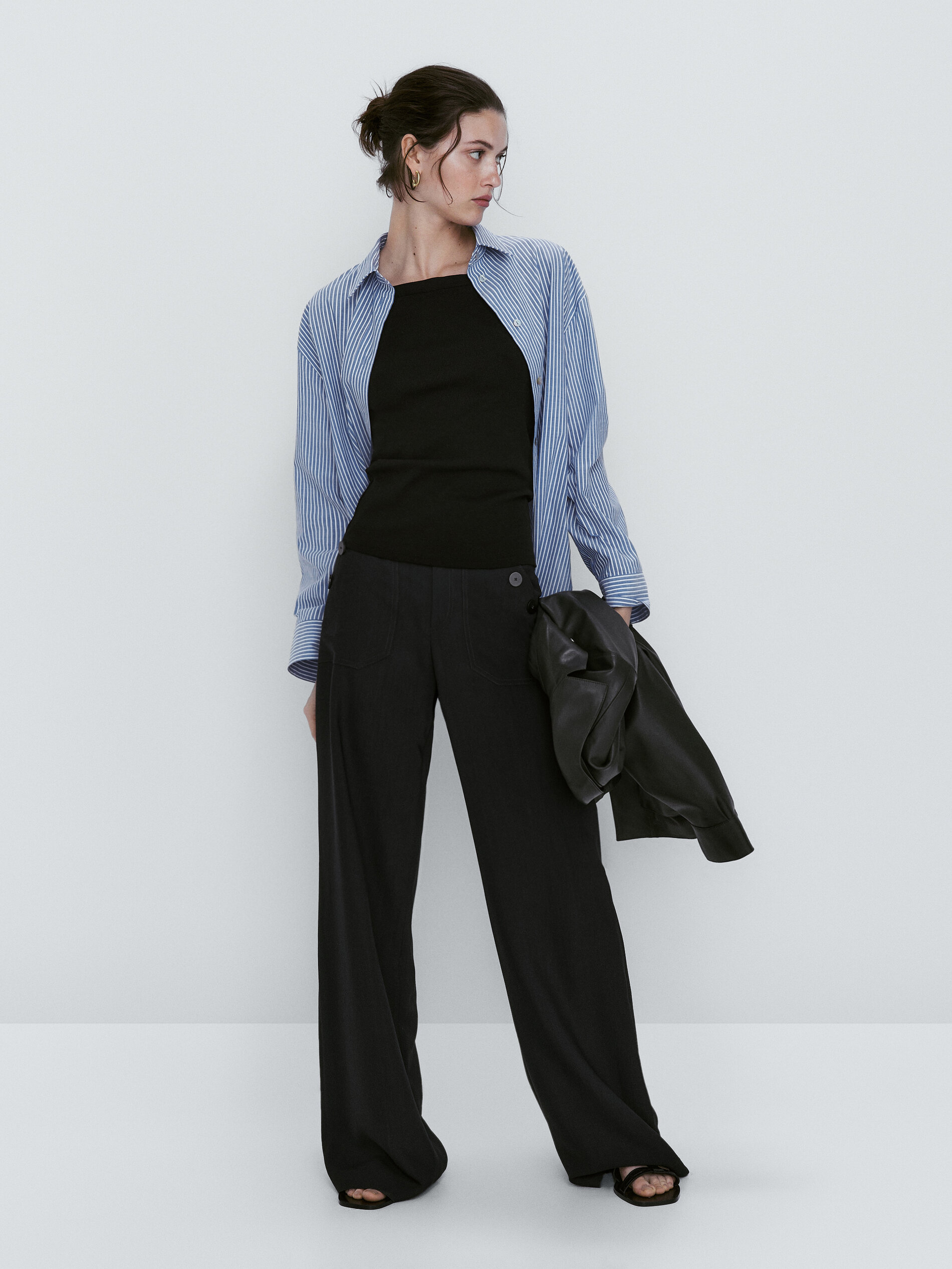 Pantalón ancho detalle botones - AZUL MARINO