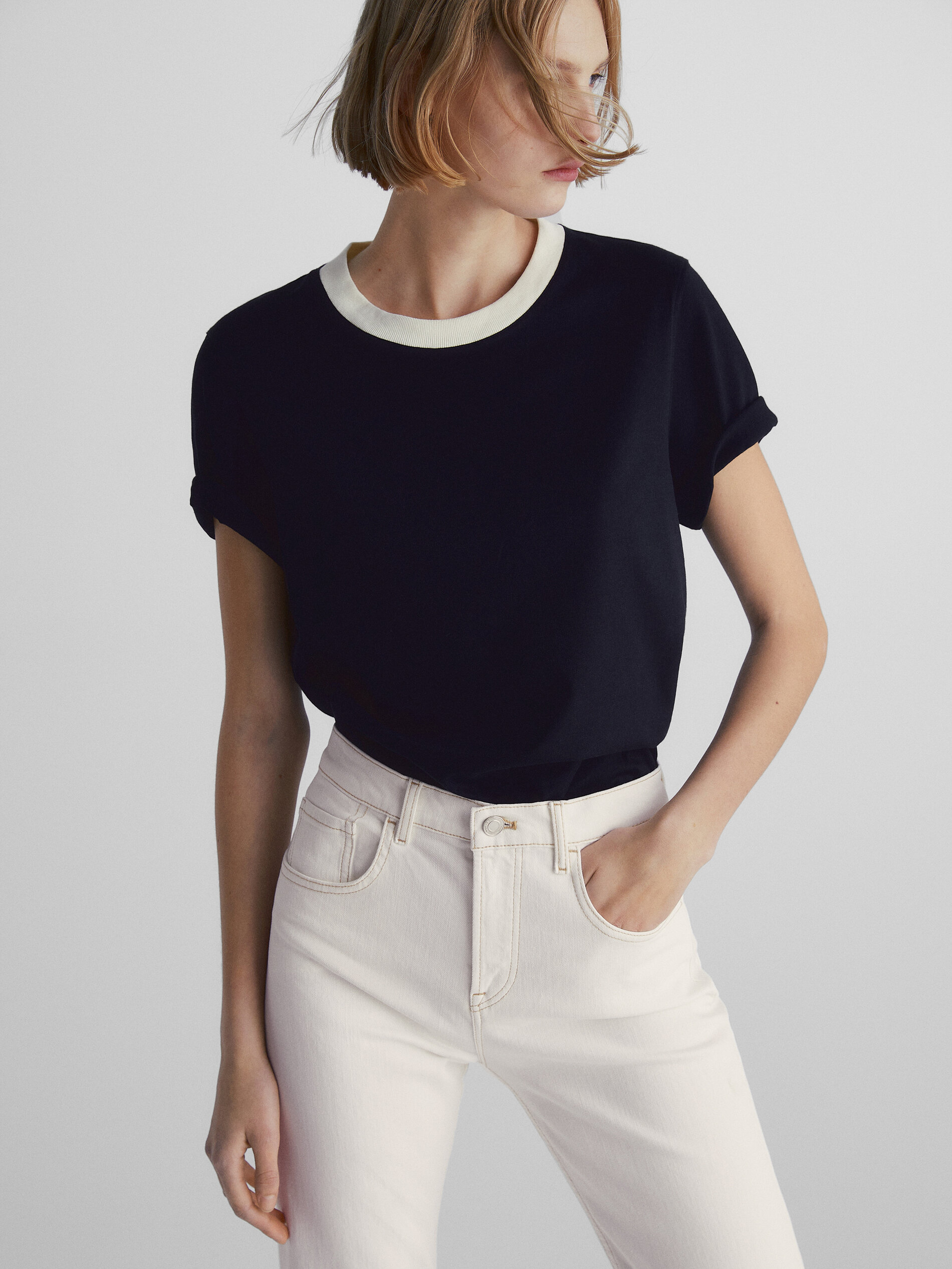 Pantalón vaquero tiro medio corte recto - CRUDO