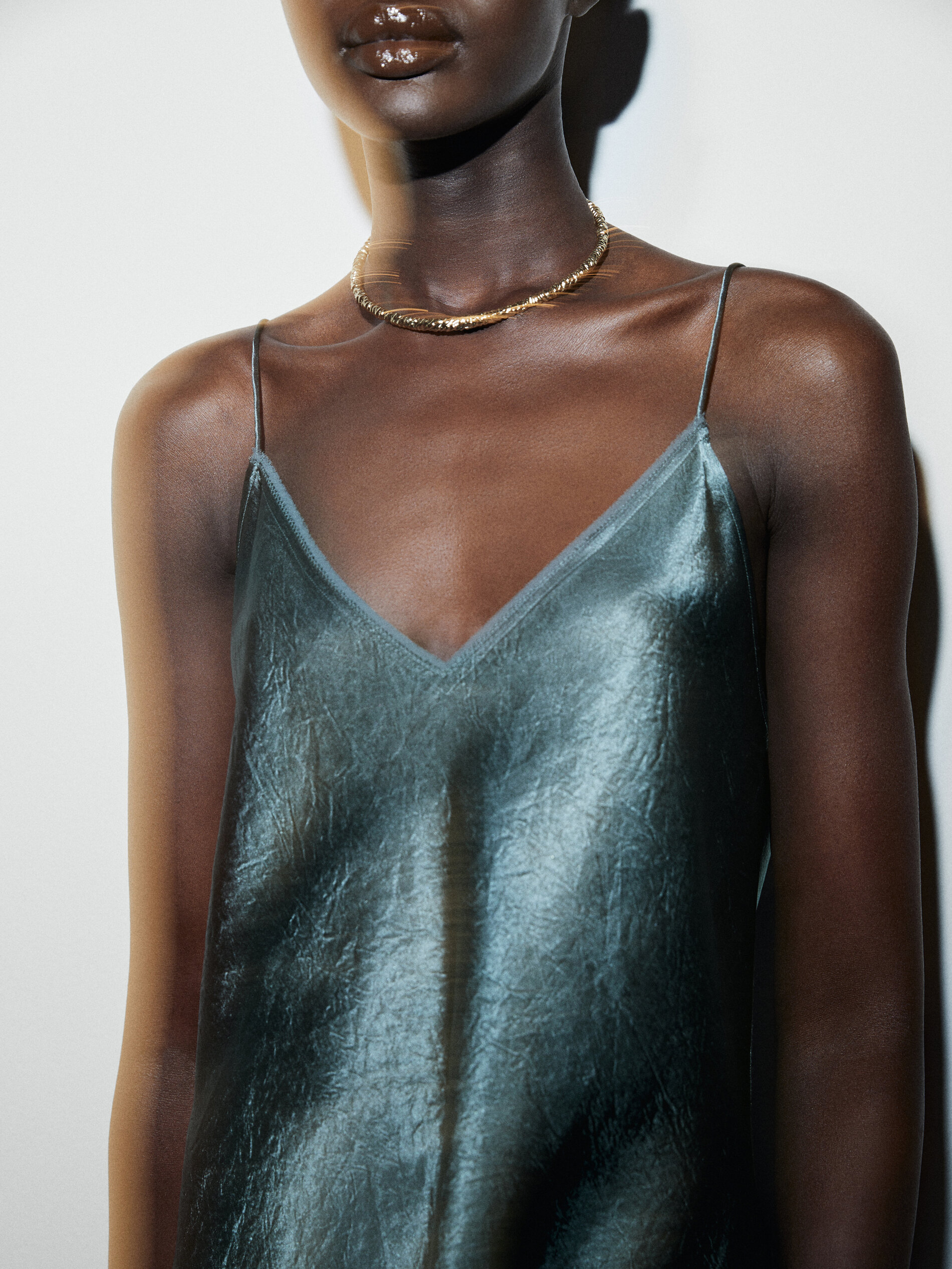 Top lencero satinado - VERDE