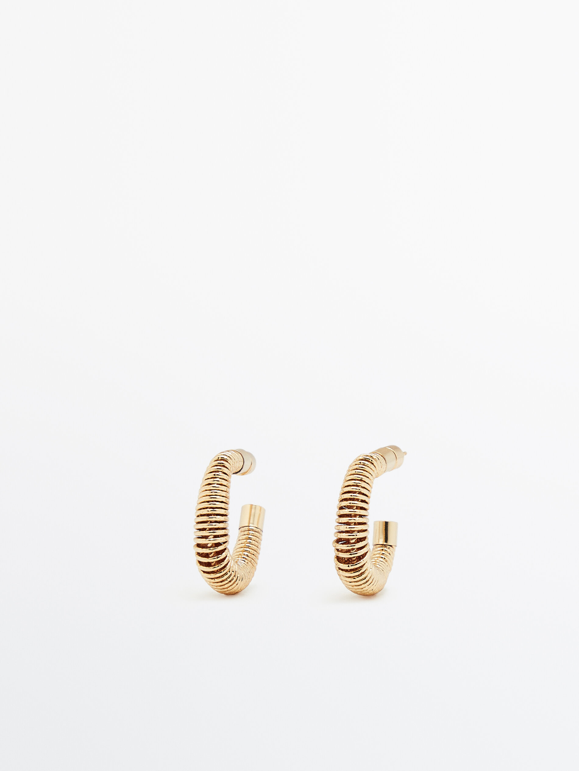 Pendientes textura espiral baño oro - DORADO