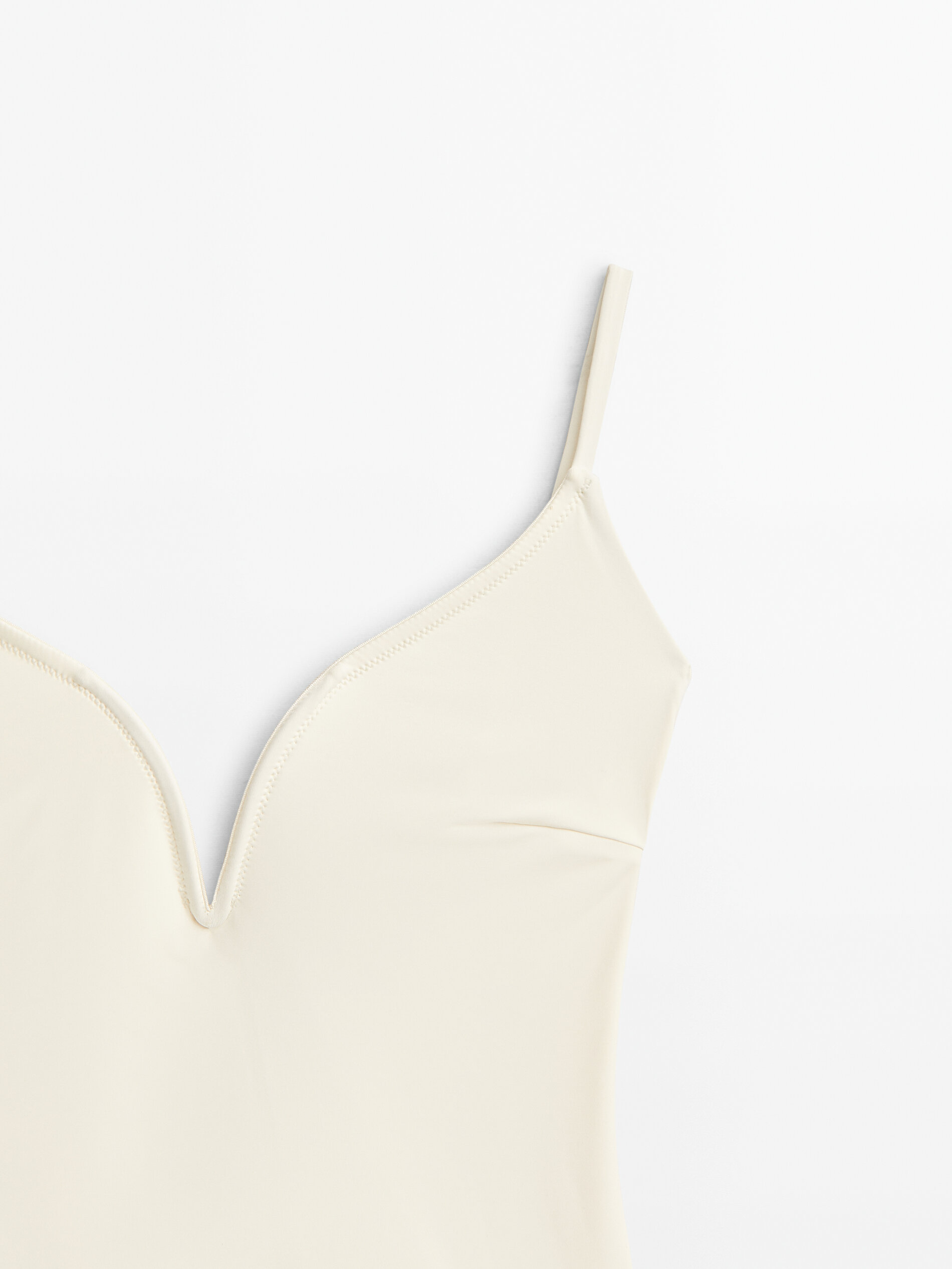 Bañador liso escote V - CRUDO