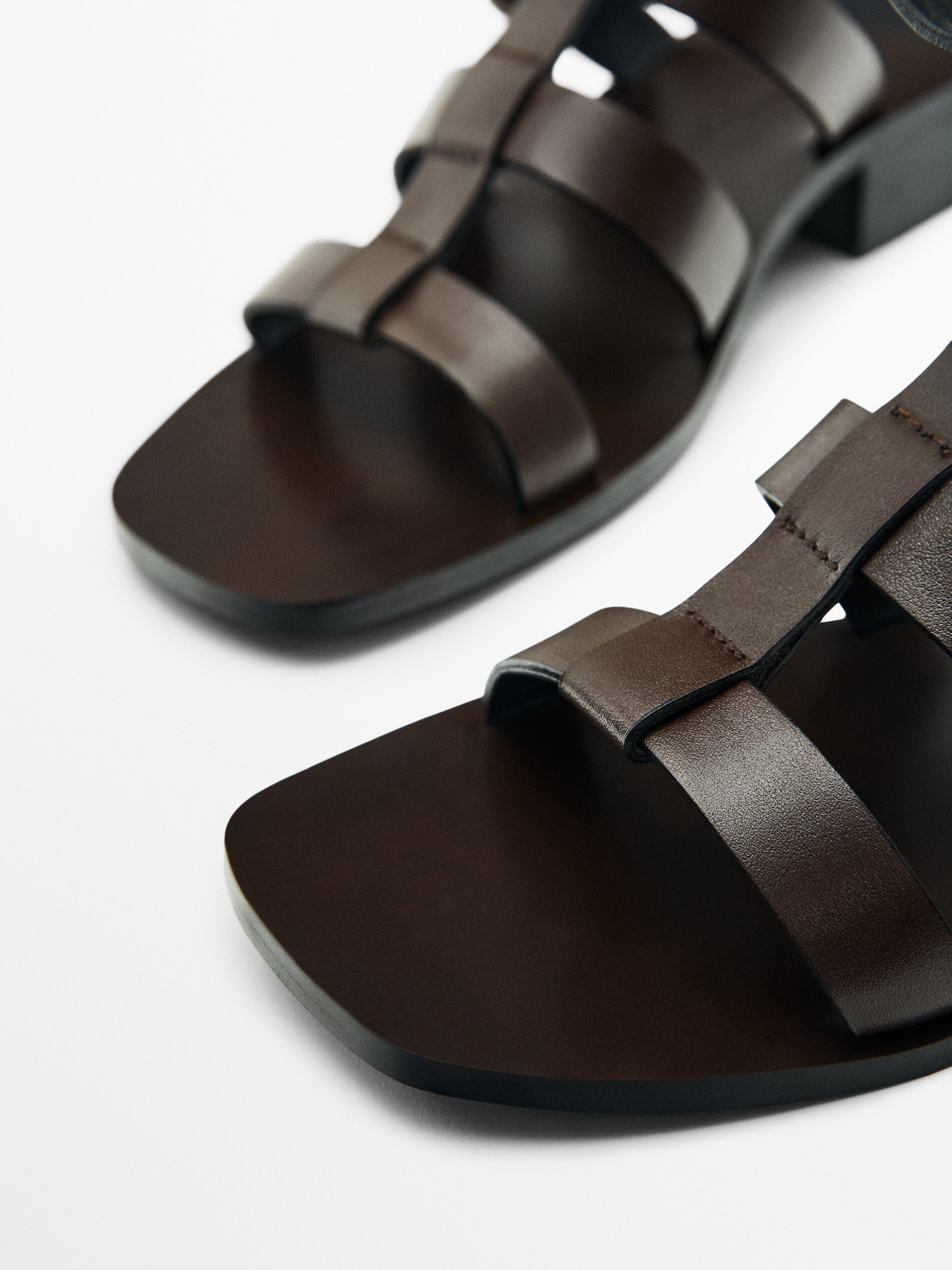 Sandalia tacón bloque - MARRÓN