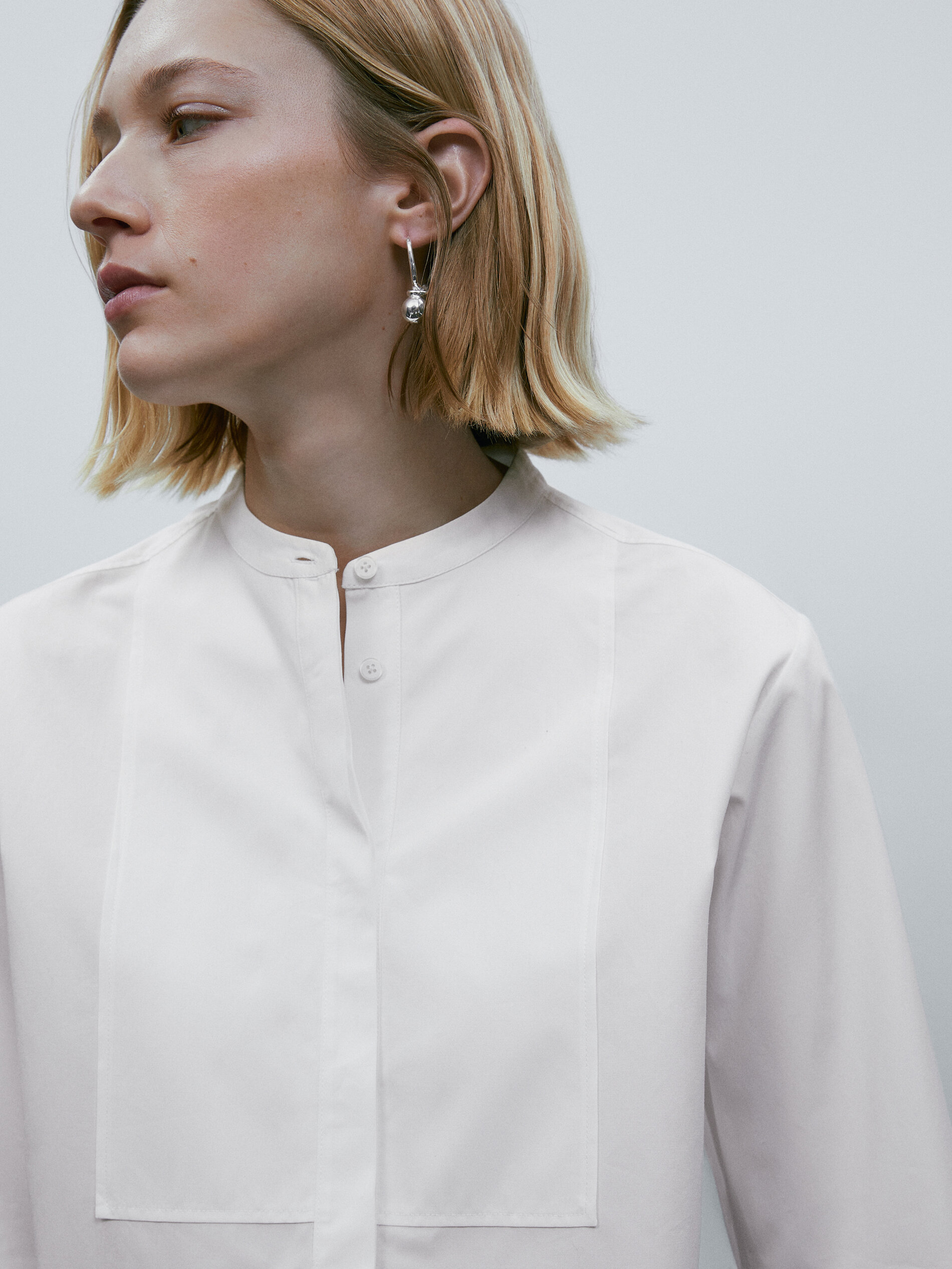 Camisa popelín cuello mao pechera - BLANCO