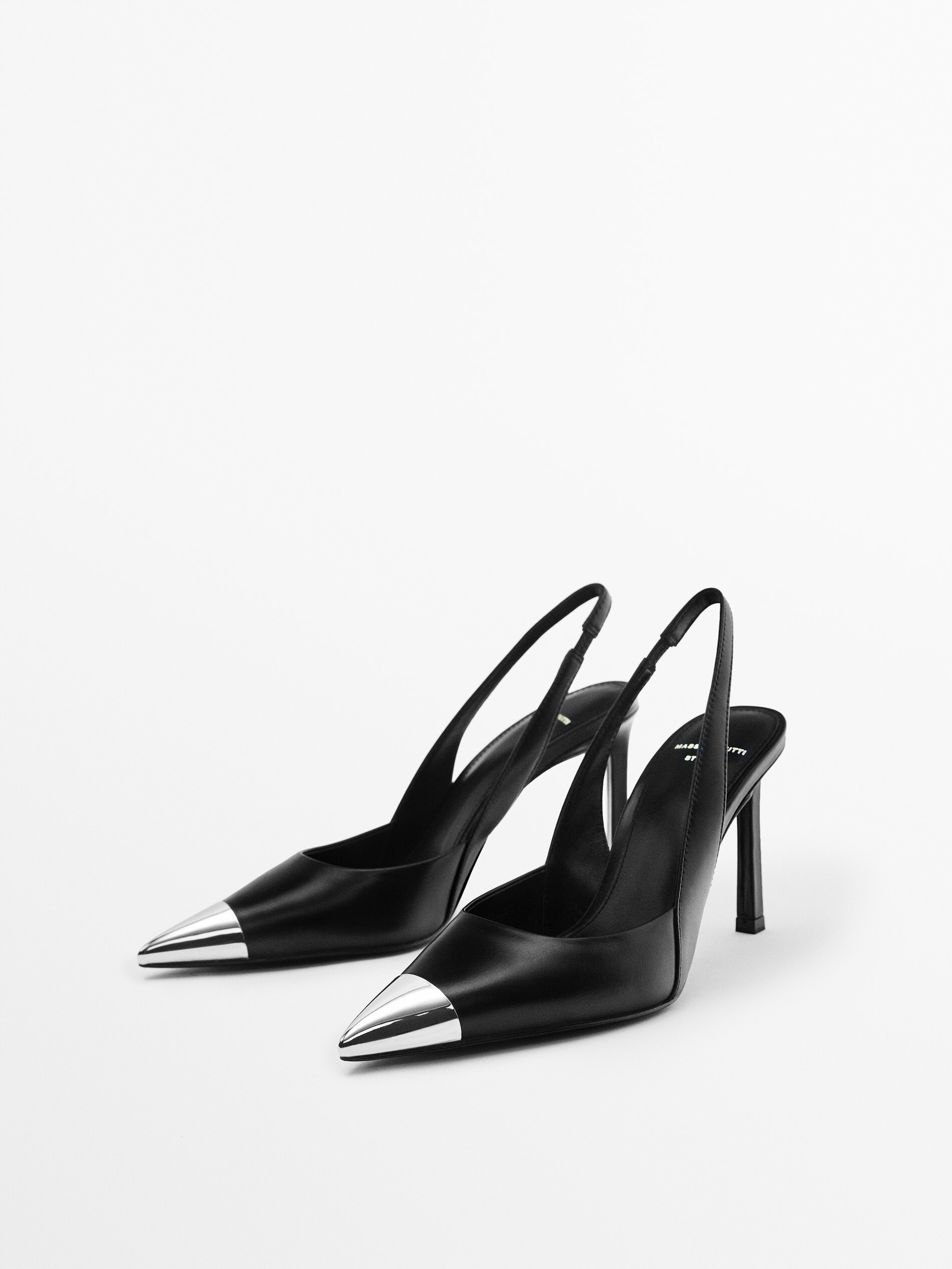 Zapato tacón piel punta metálica - Studio - NEGRO