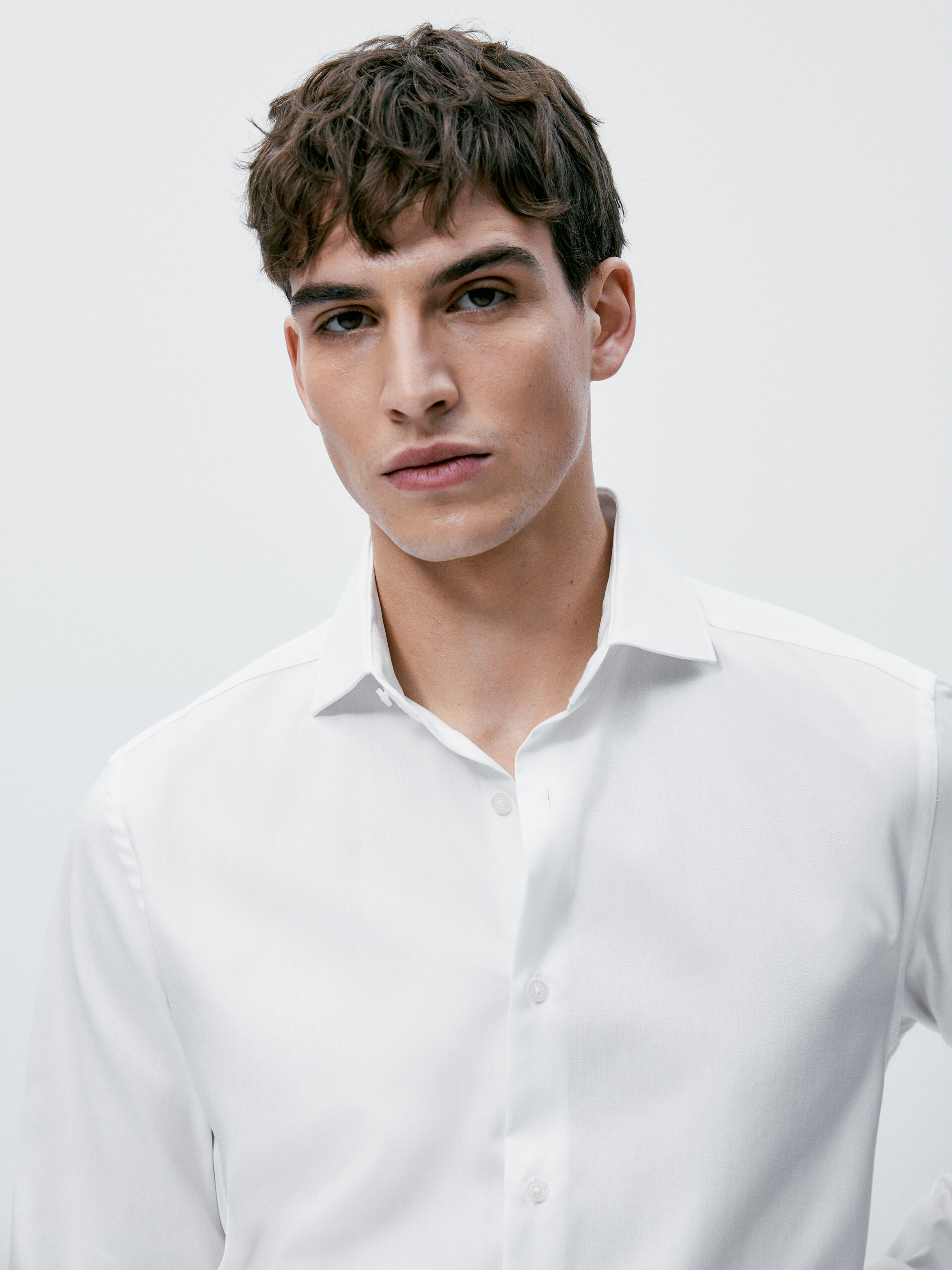 Camisa espiga regular fit doble puño - BLANCO