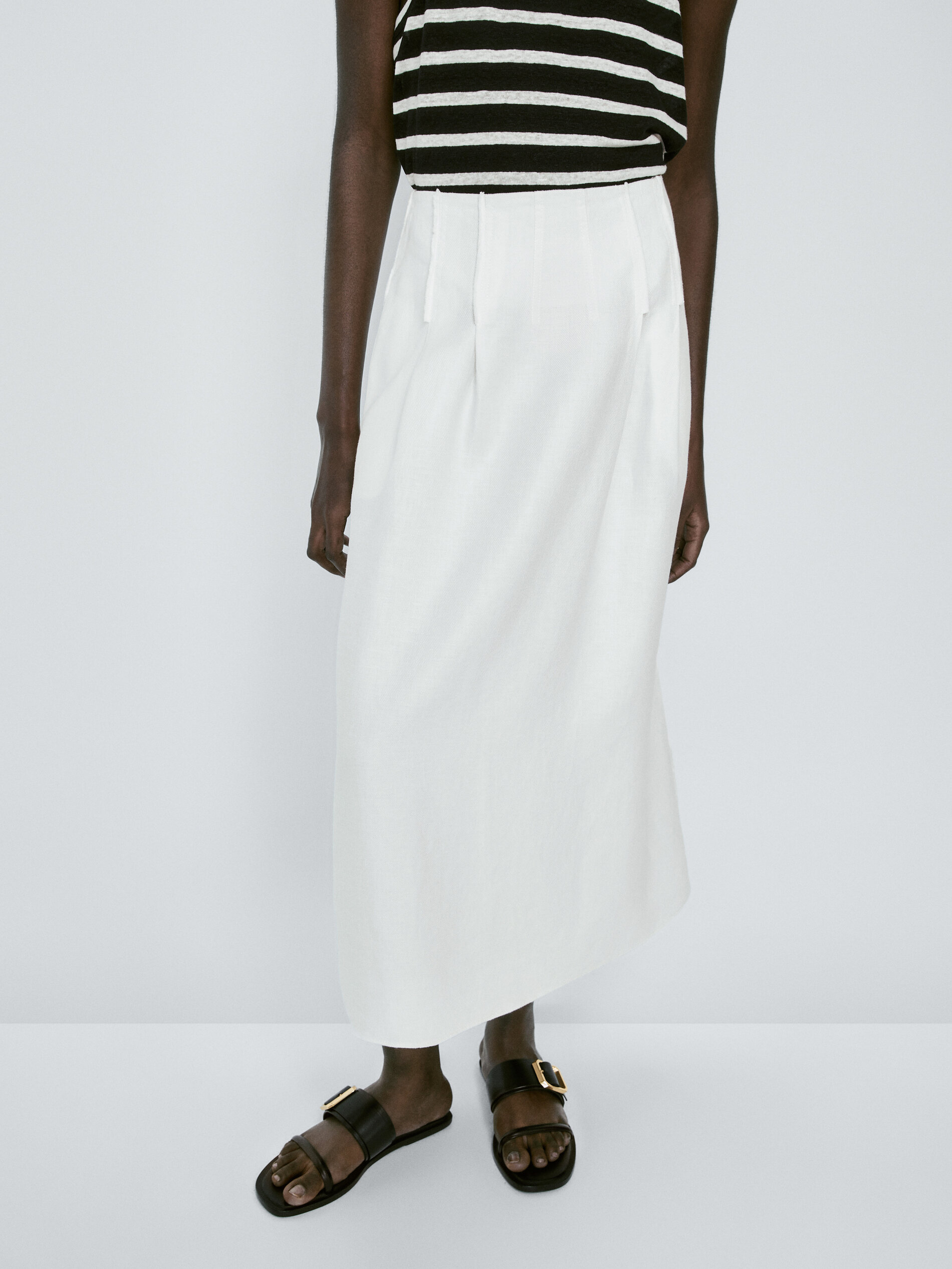 Falda midi lino pinzas detalle costuras - BLANCO