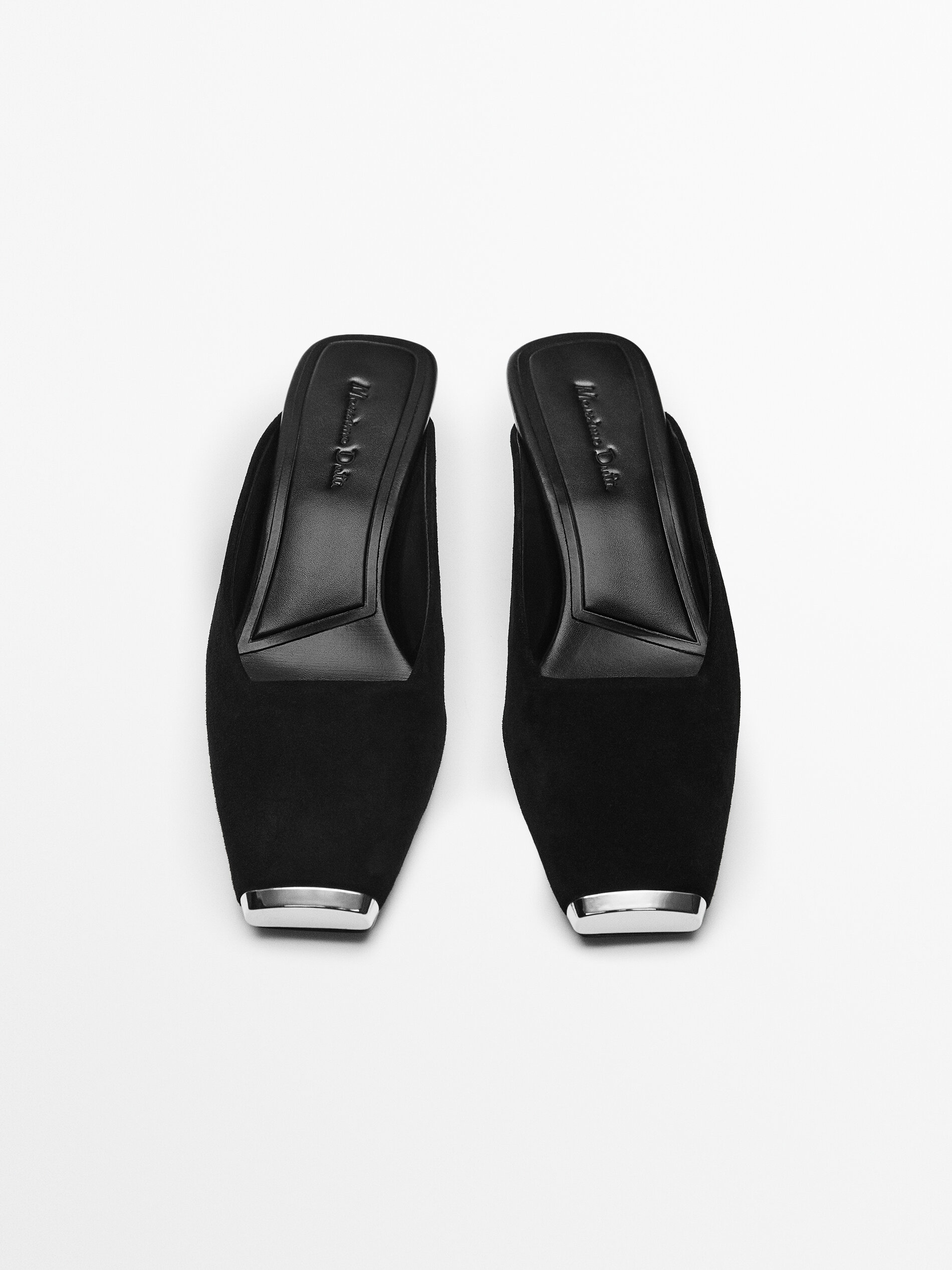 Zapato tacón piel punta metálica - NEGRO