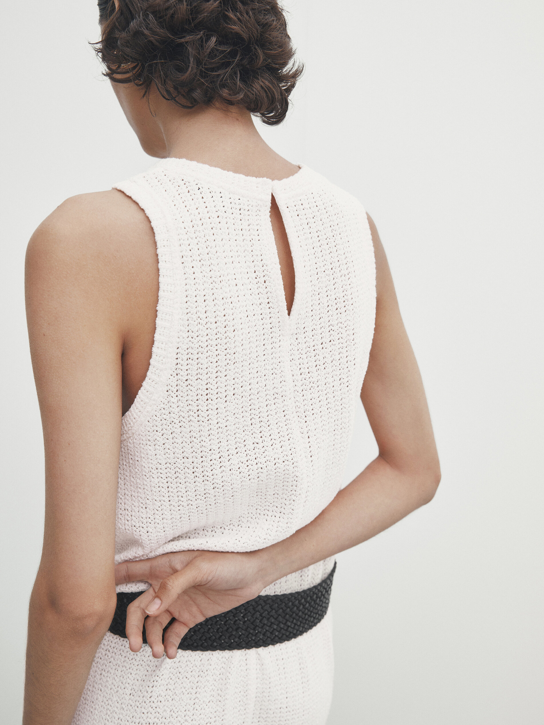 Vestido midi estructura manga sisa - CRUDO