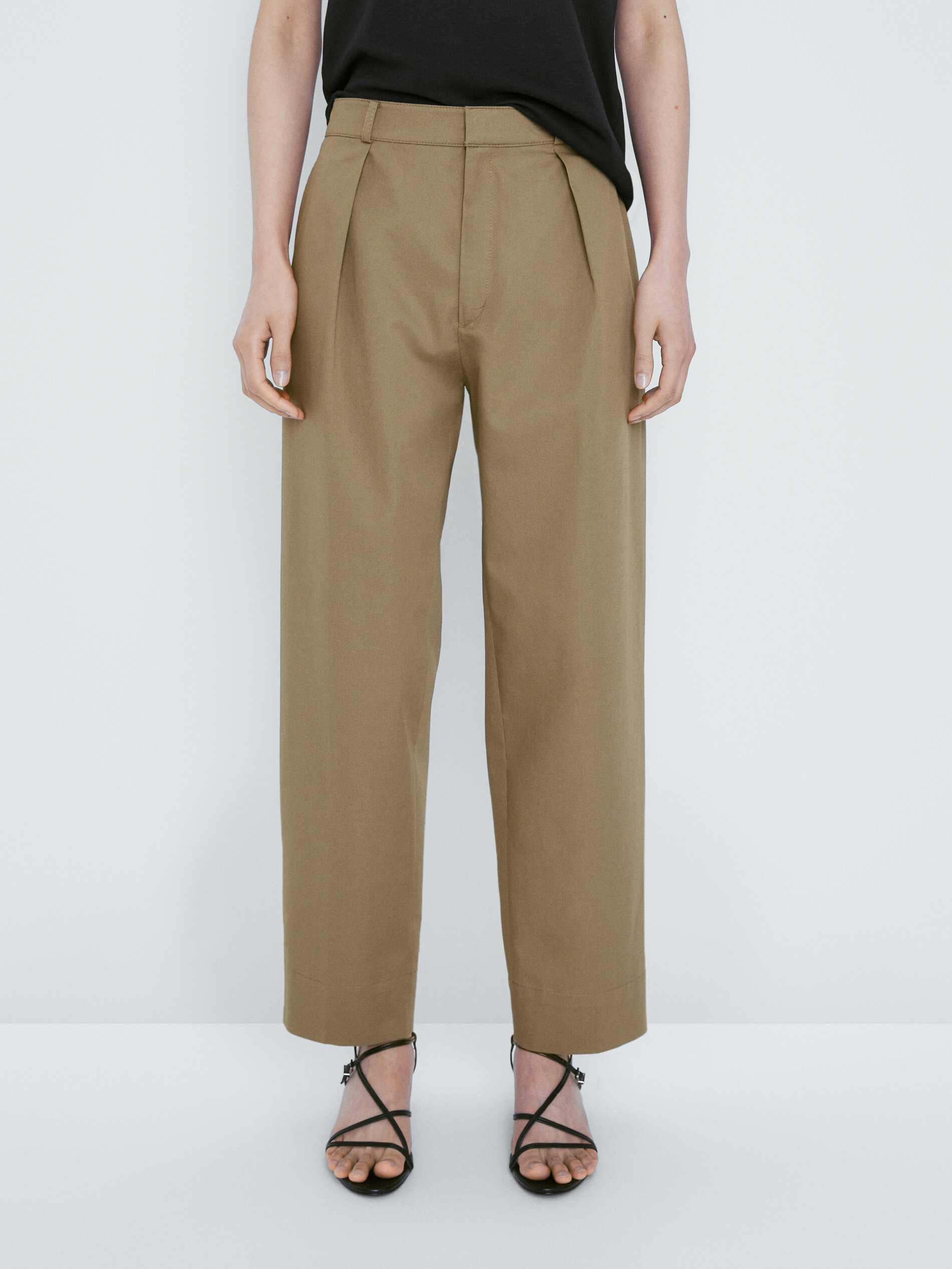 Pantalón sarga pinzas tapered fit - KAKI OSCURO