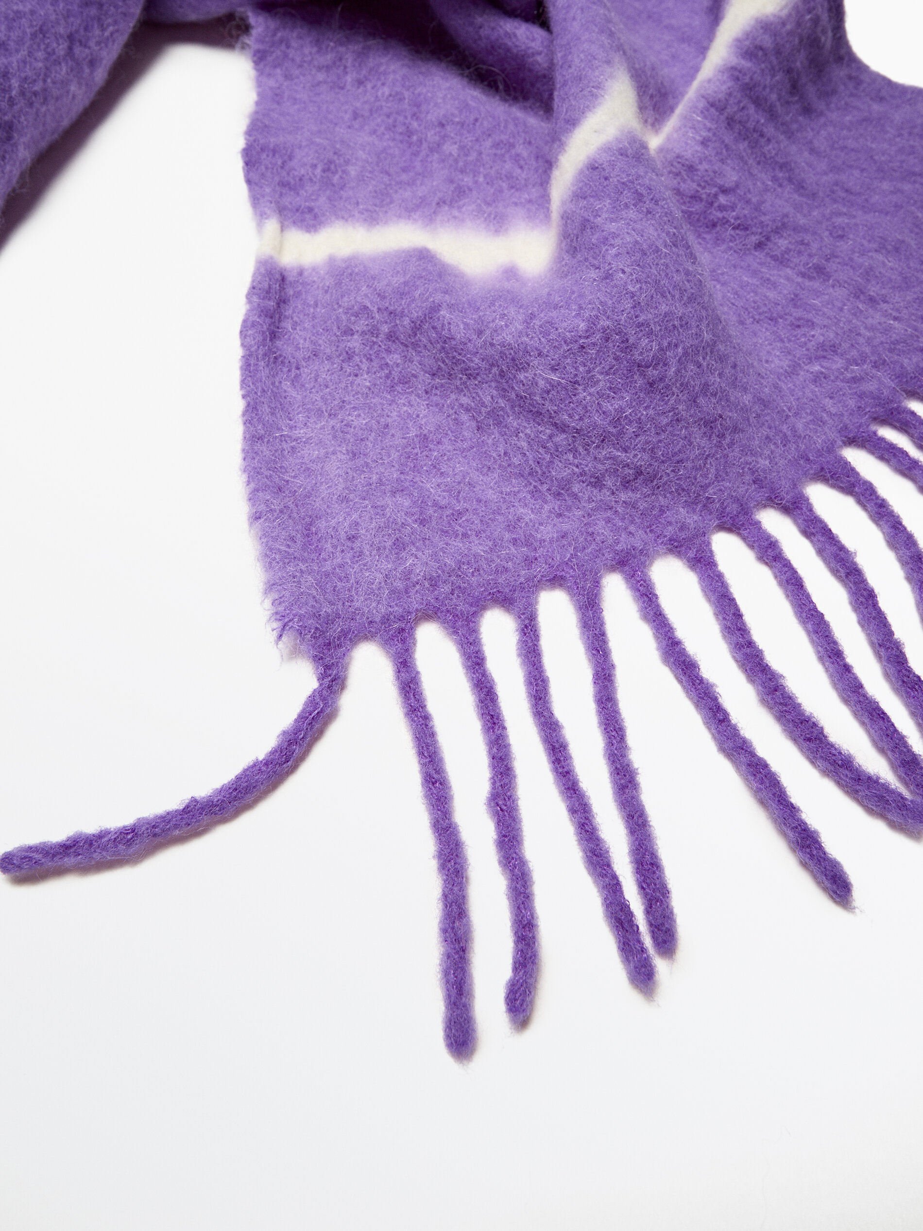 Bufanda tie dye detalle flecos - LILA