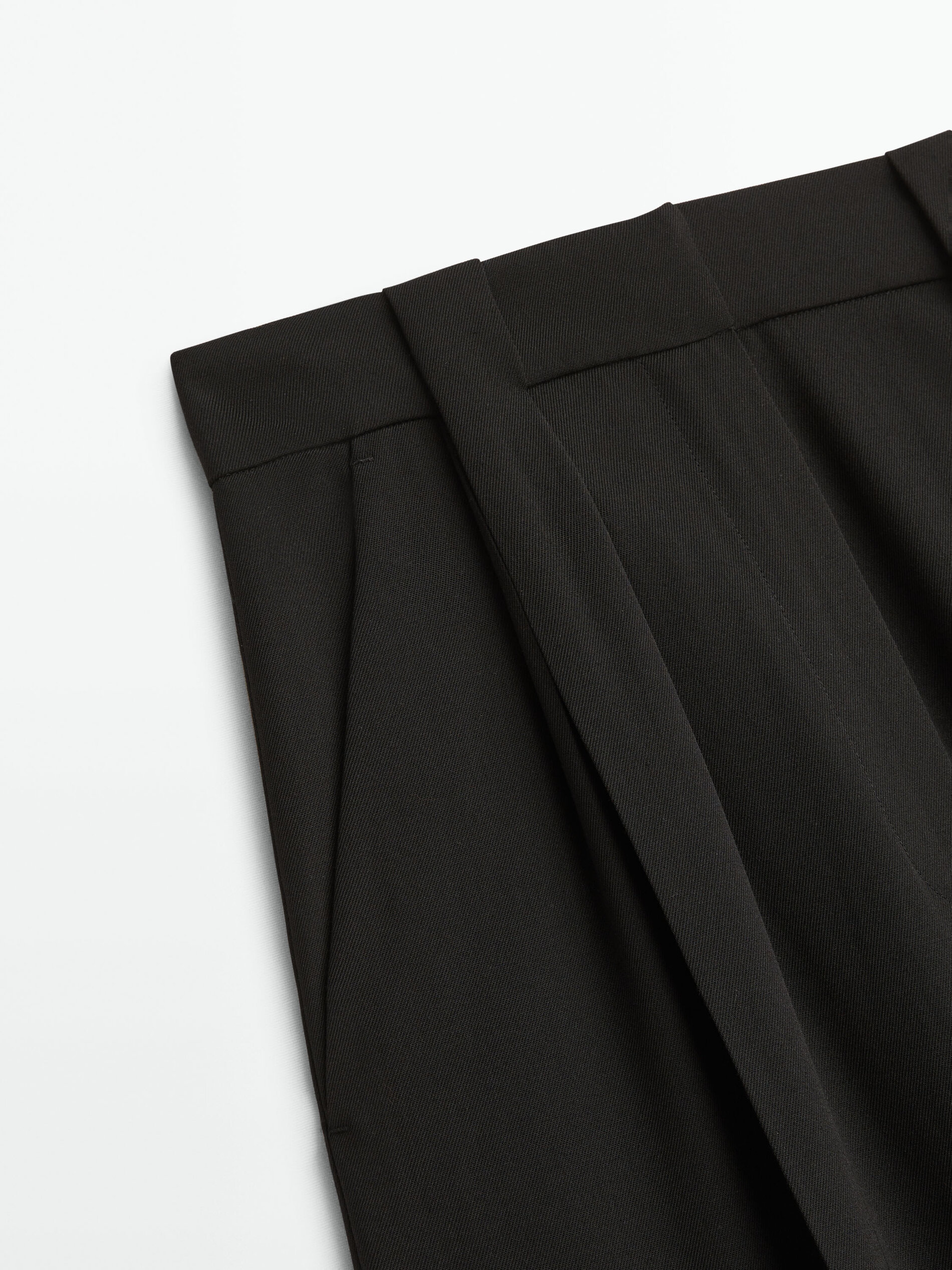 Pantalón negro recto pinzas - NEGRO