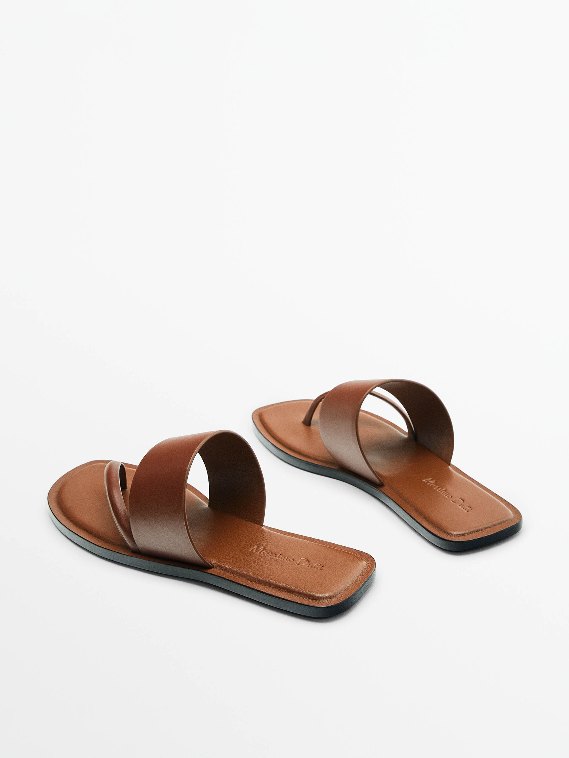 Sandalia tira ancha - CUERO