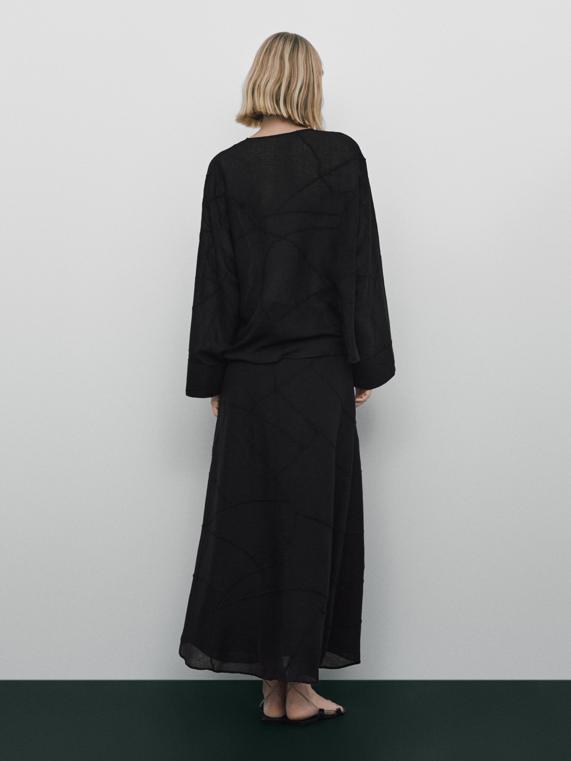 Falda detalle bordados Limited edition - NEGRO