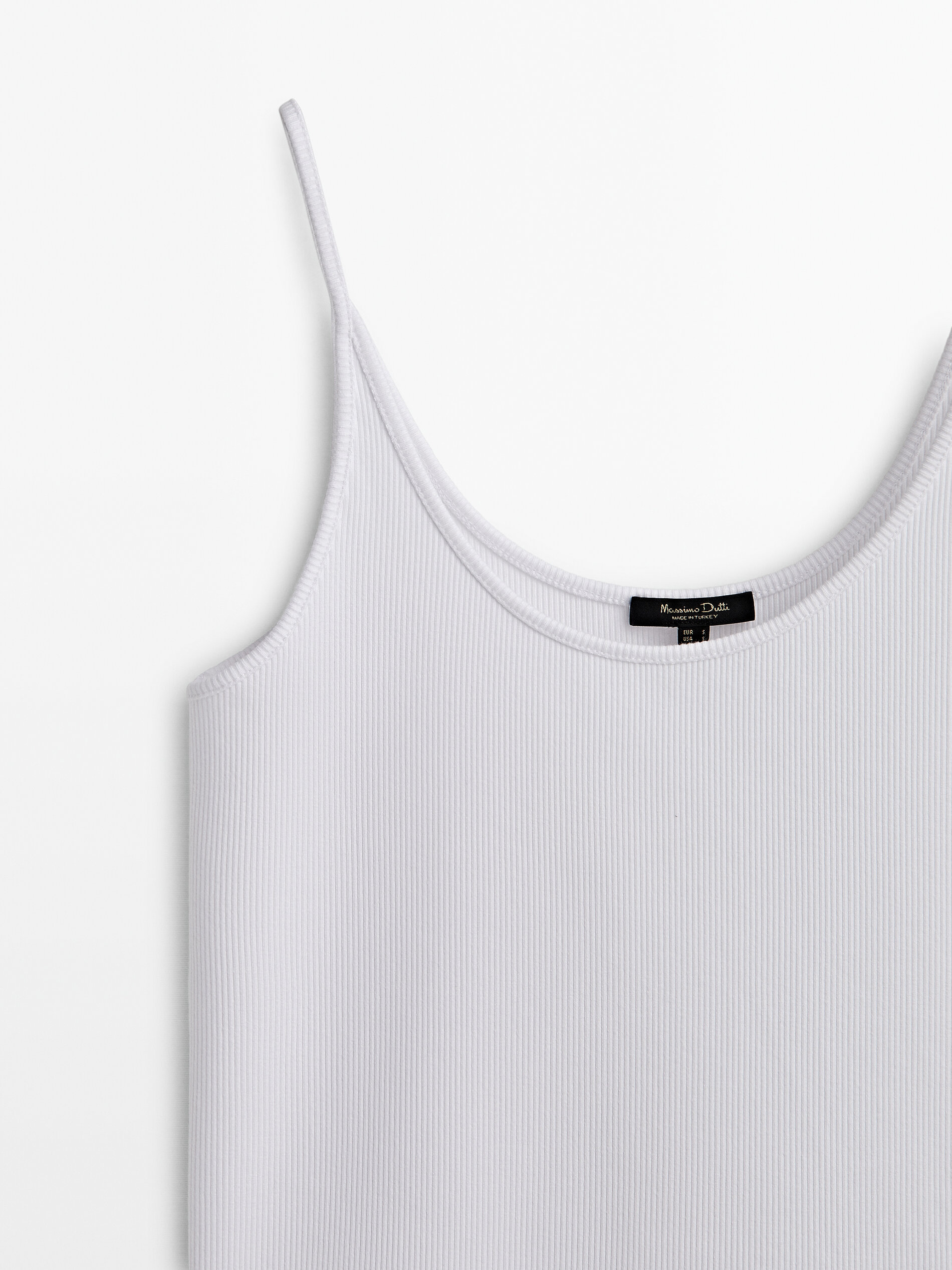 Top canalé tirantes finos - CRUDO