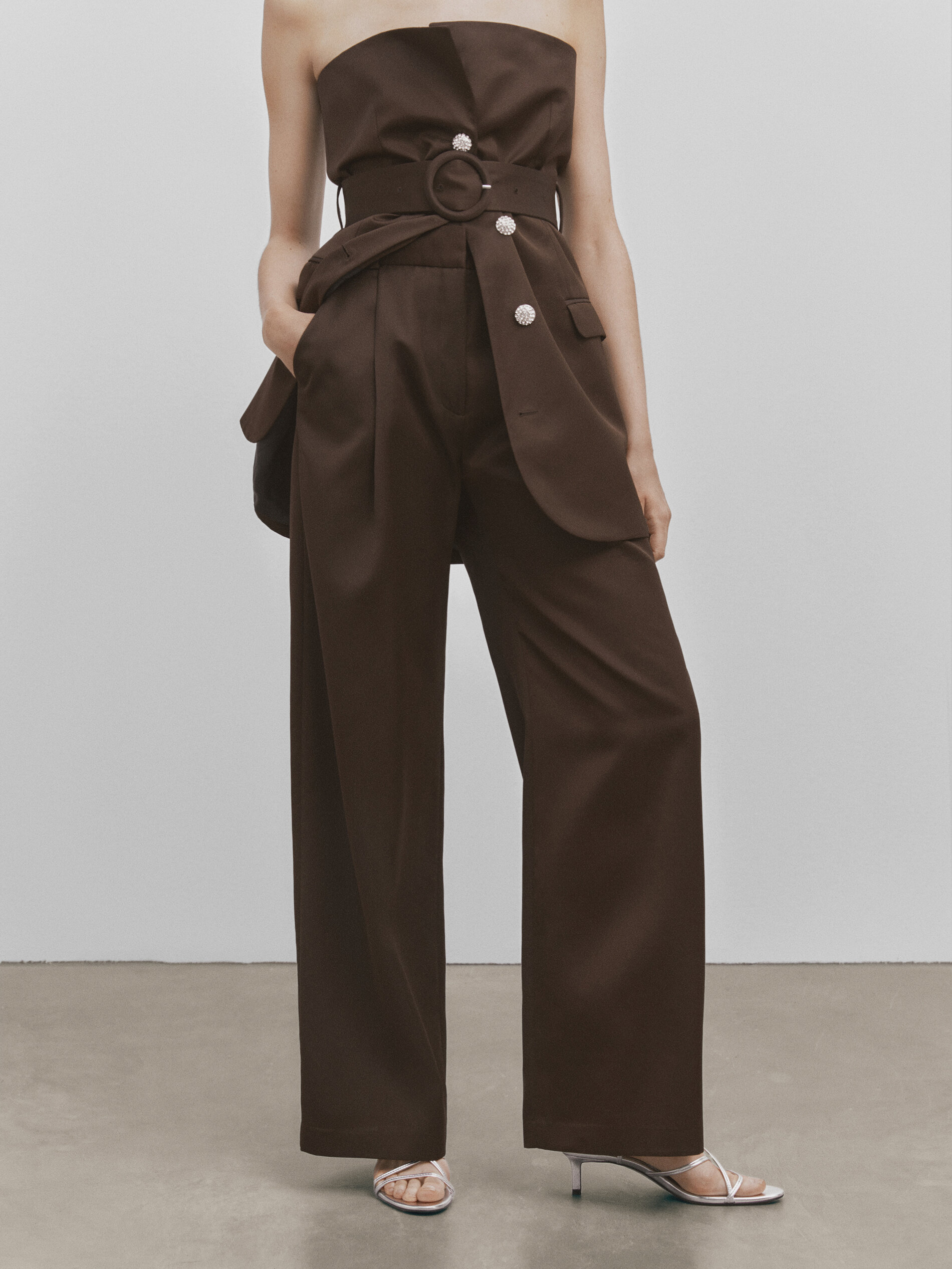 Pantalón ancho satinado pinzas -Studio - MARRÓN