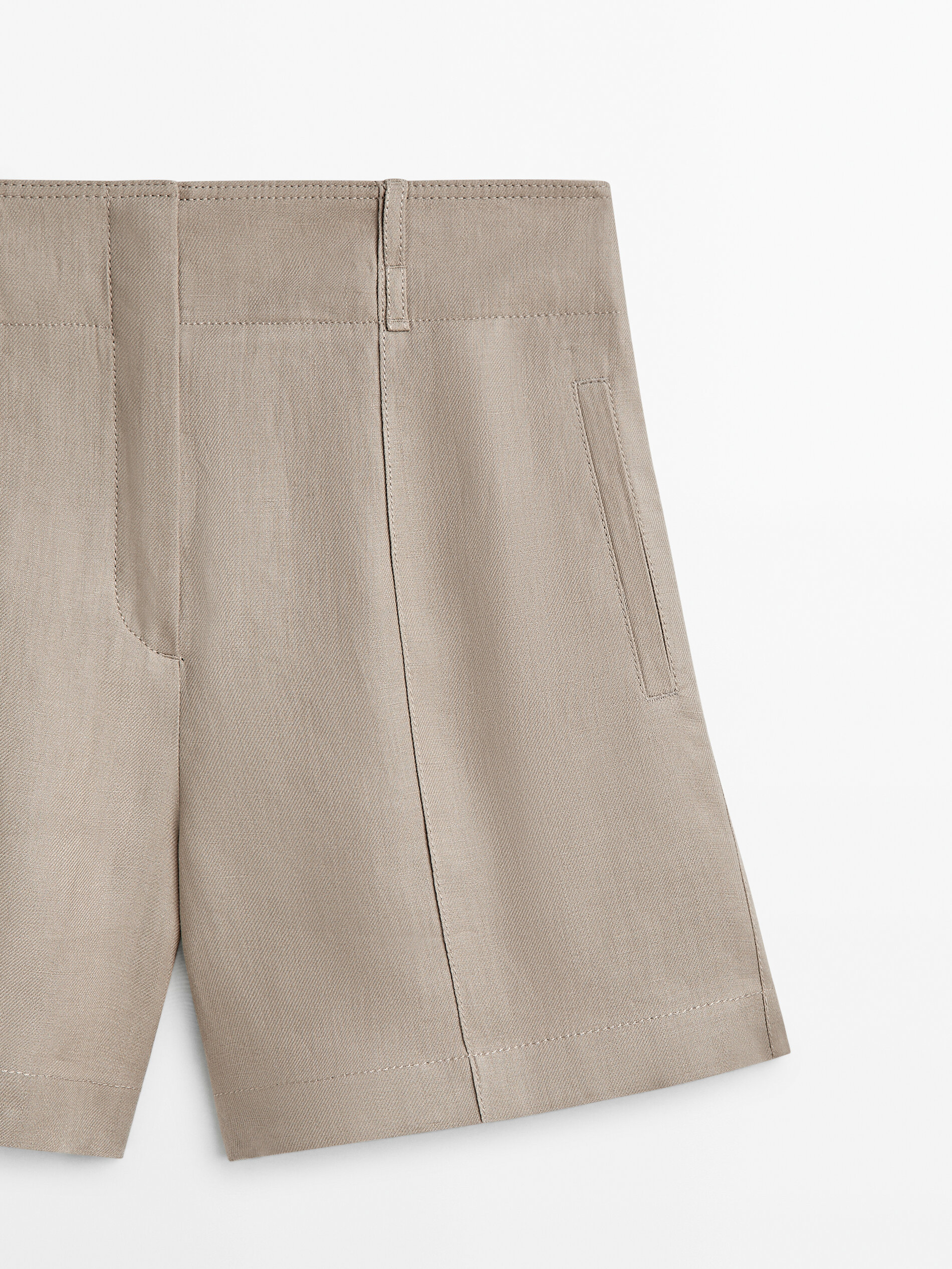 Bermuda lino detalle nervio - VISÓN