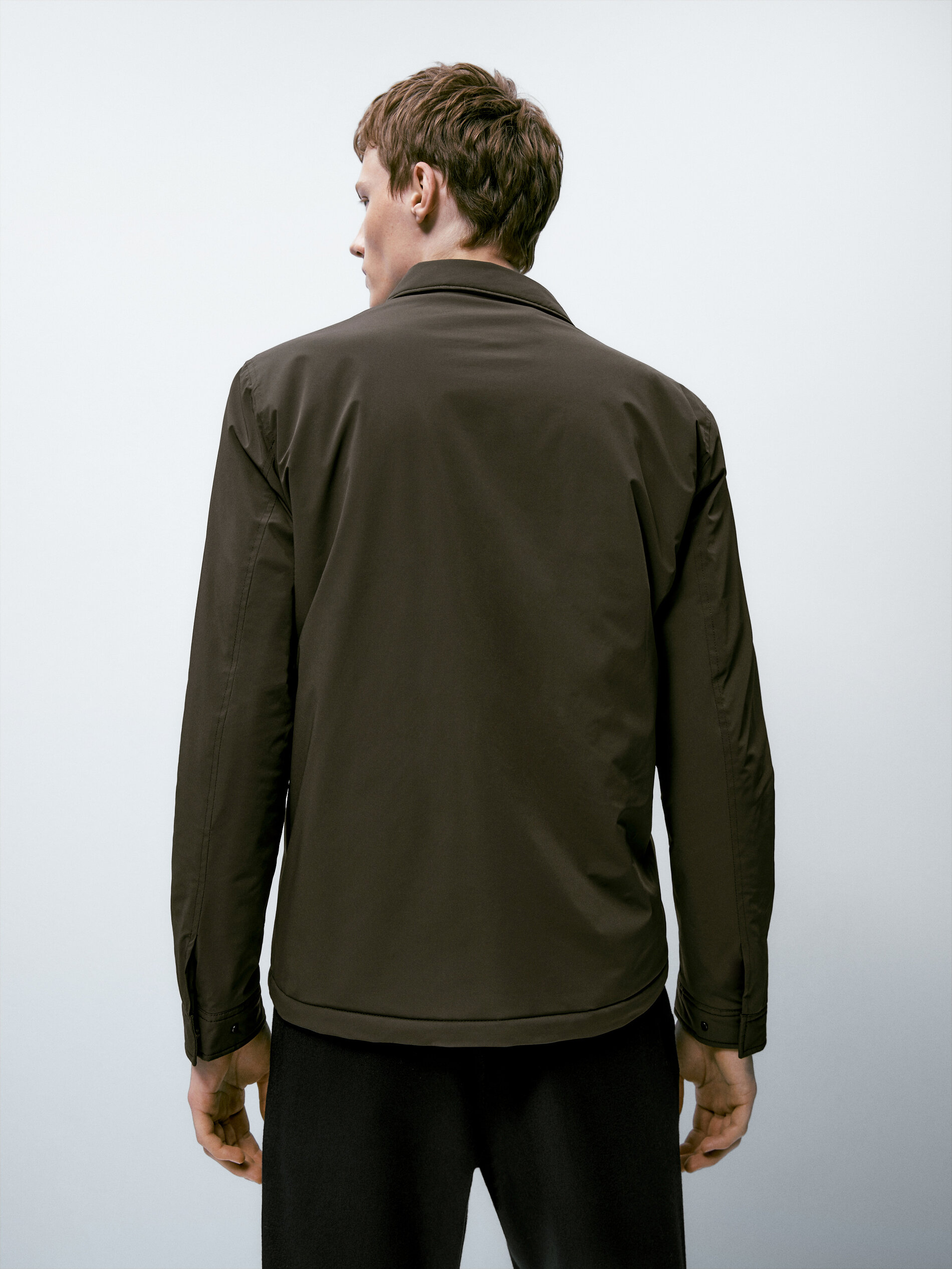 Sobrecamisa ligera stretch - MARRÓN