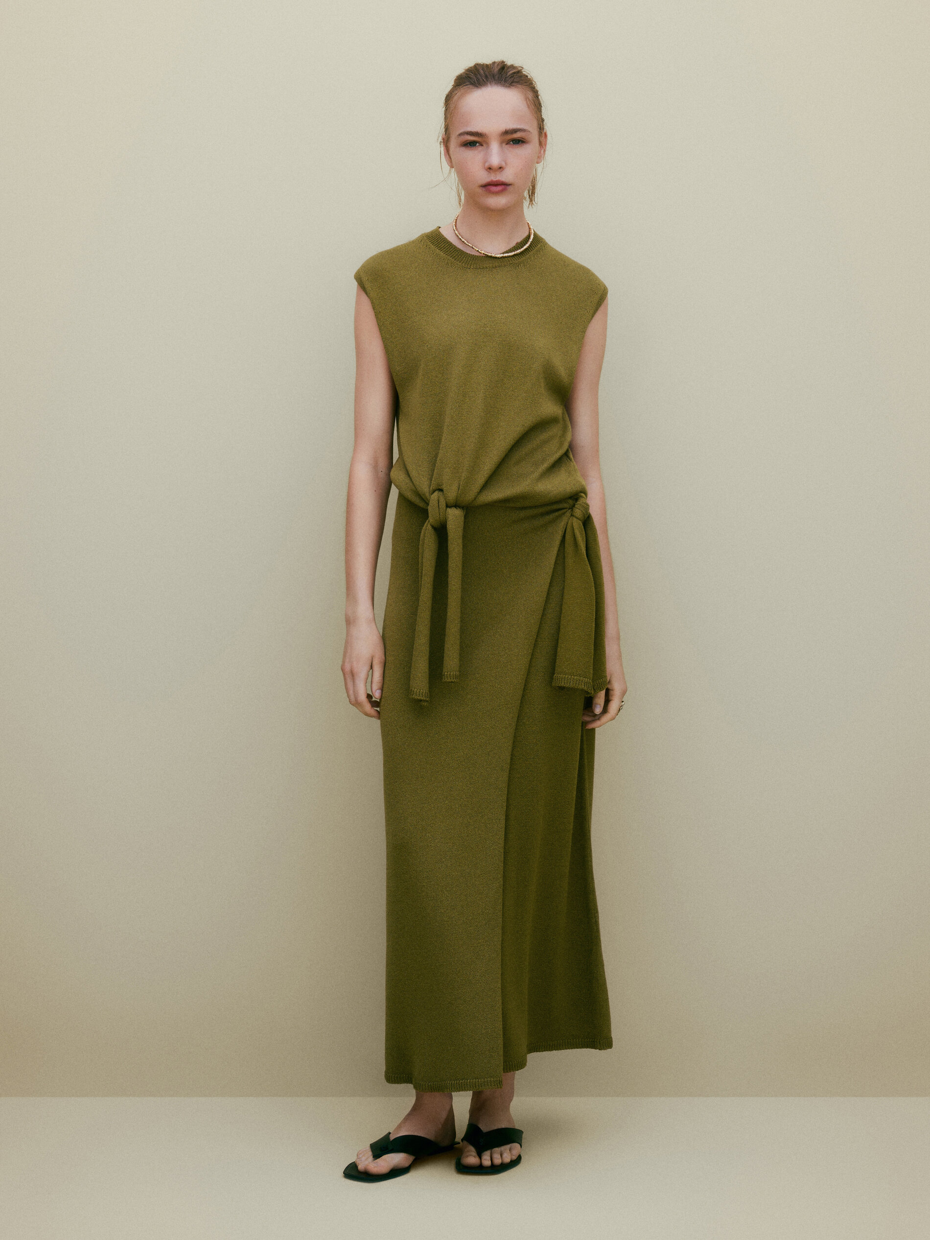 Top punto nudo lateral - OLIVA