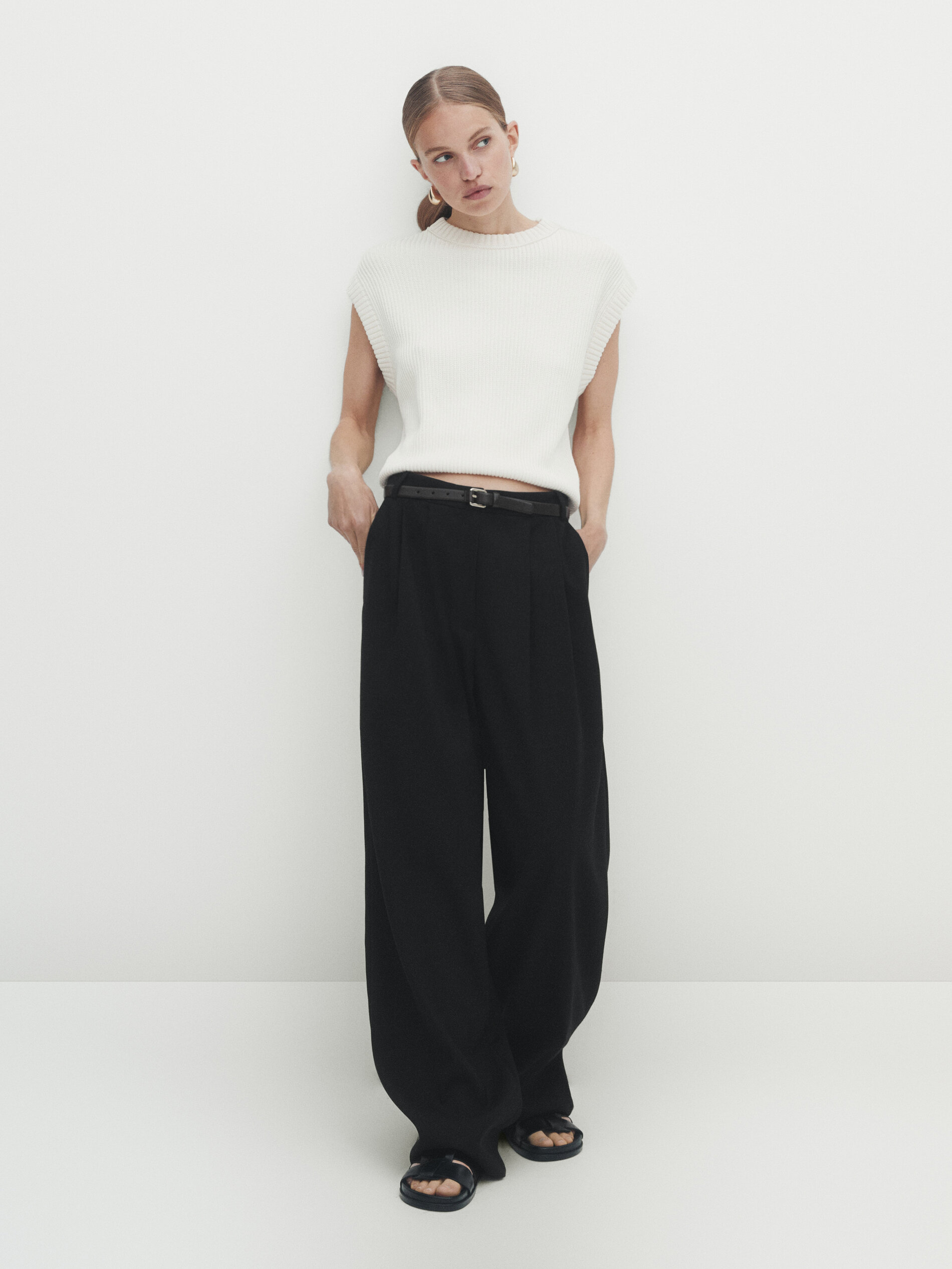 Pantalón pinzas negro - NEGRO