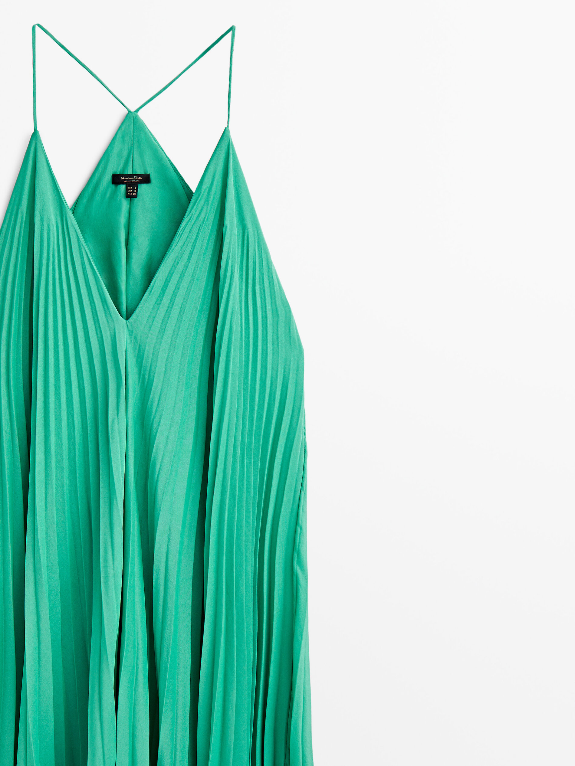 Vestido plisado escote pico - TURQ.OSCU