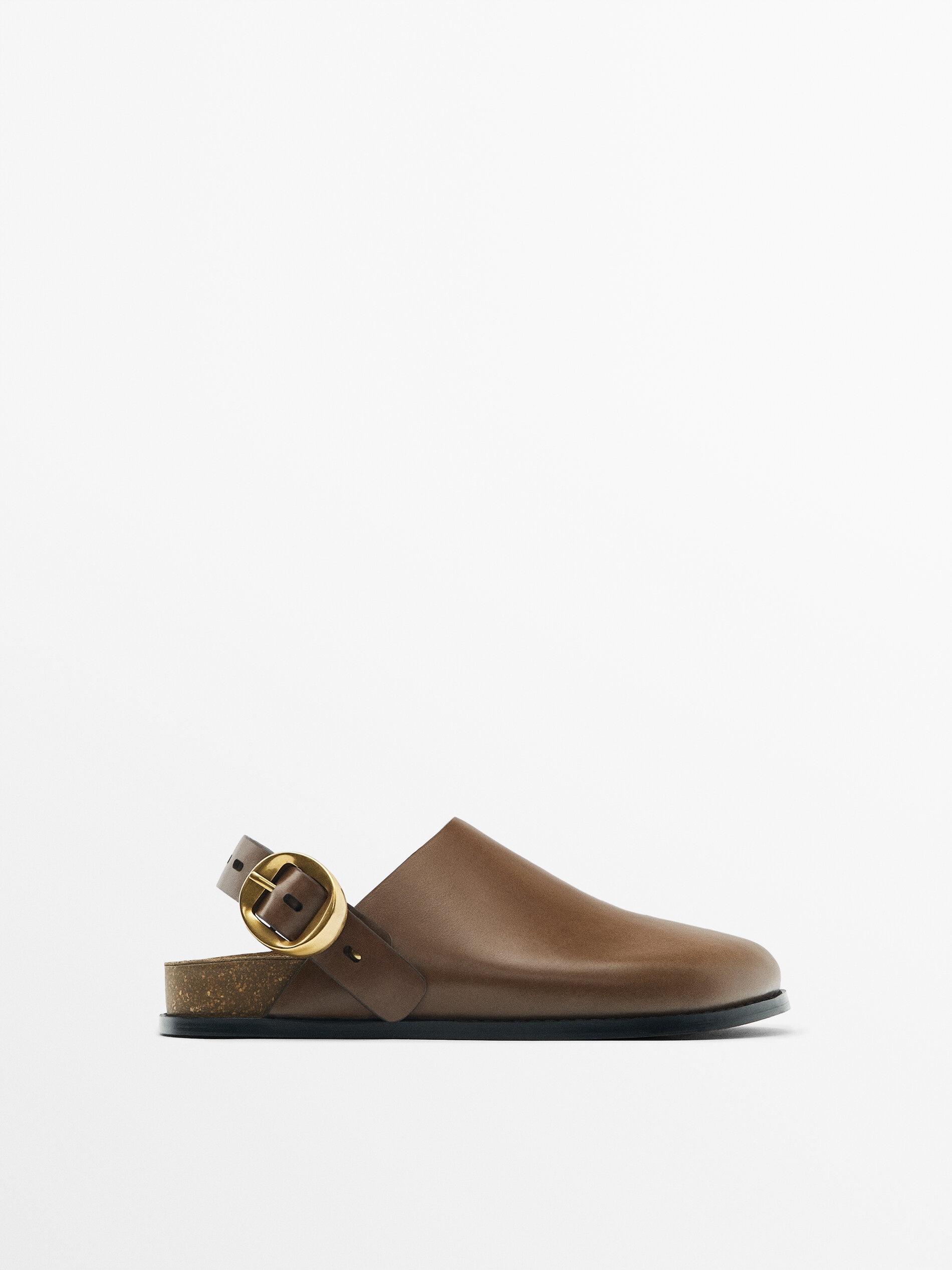 Zueco piel hebilla metálica - CUERO