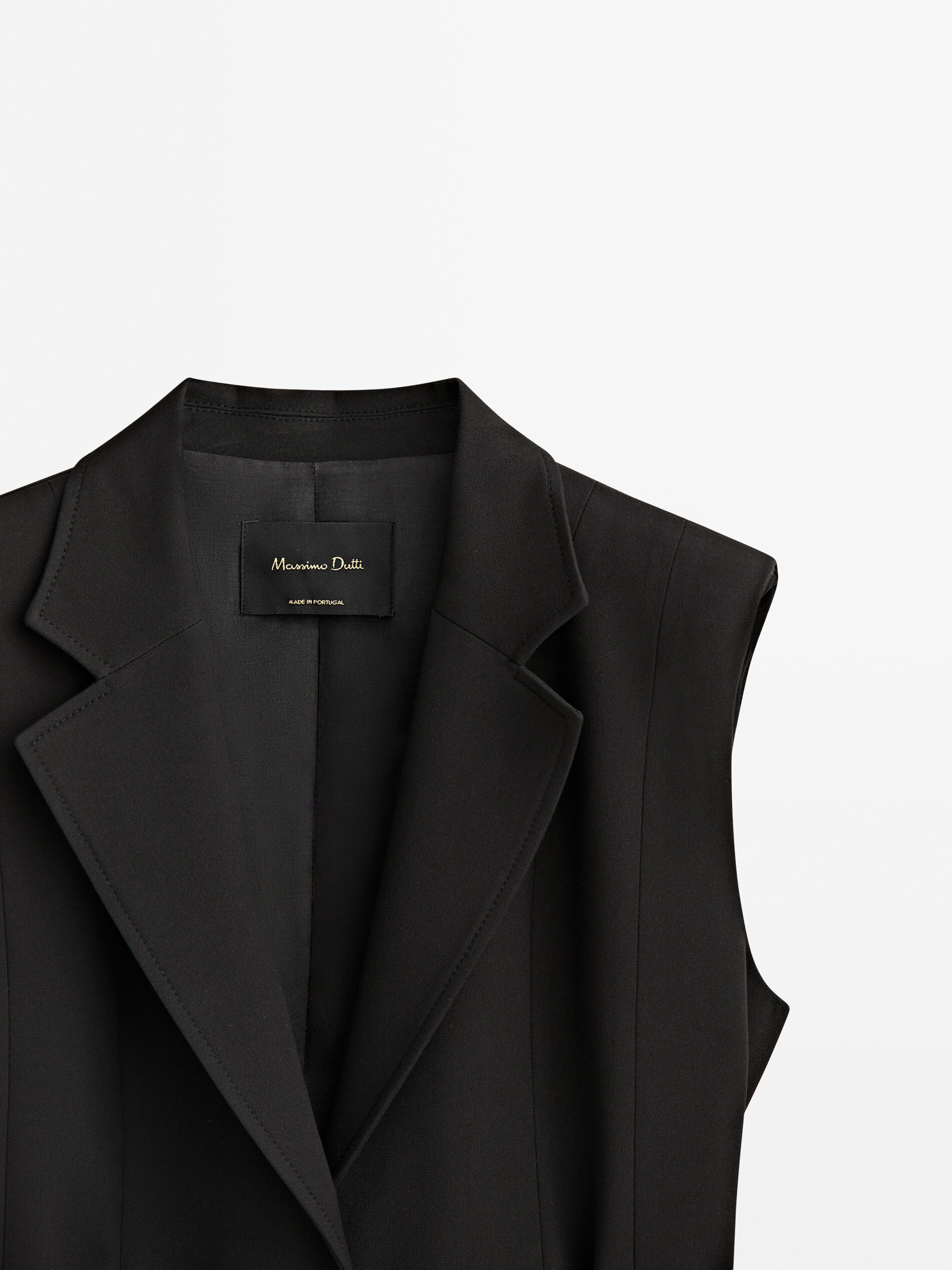 Chaleco negro con cinturón - NEGRO