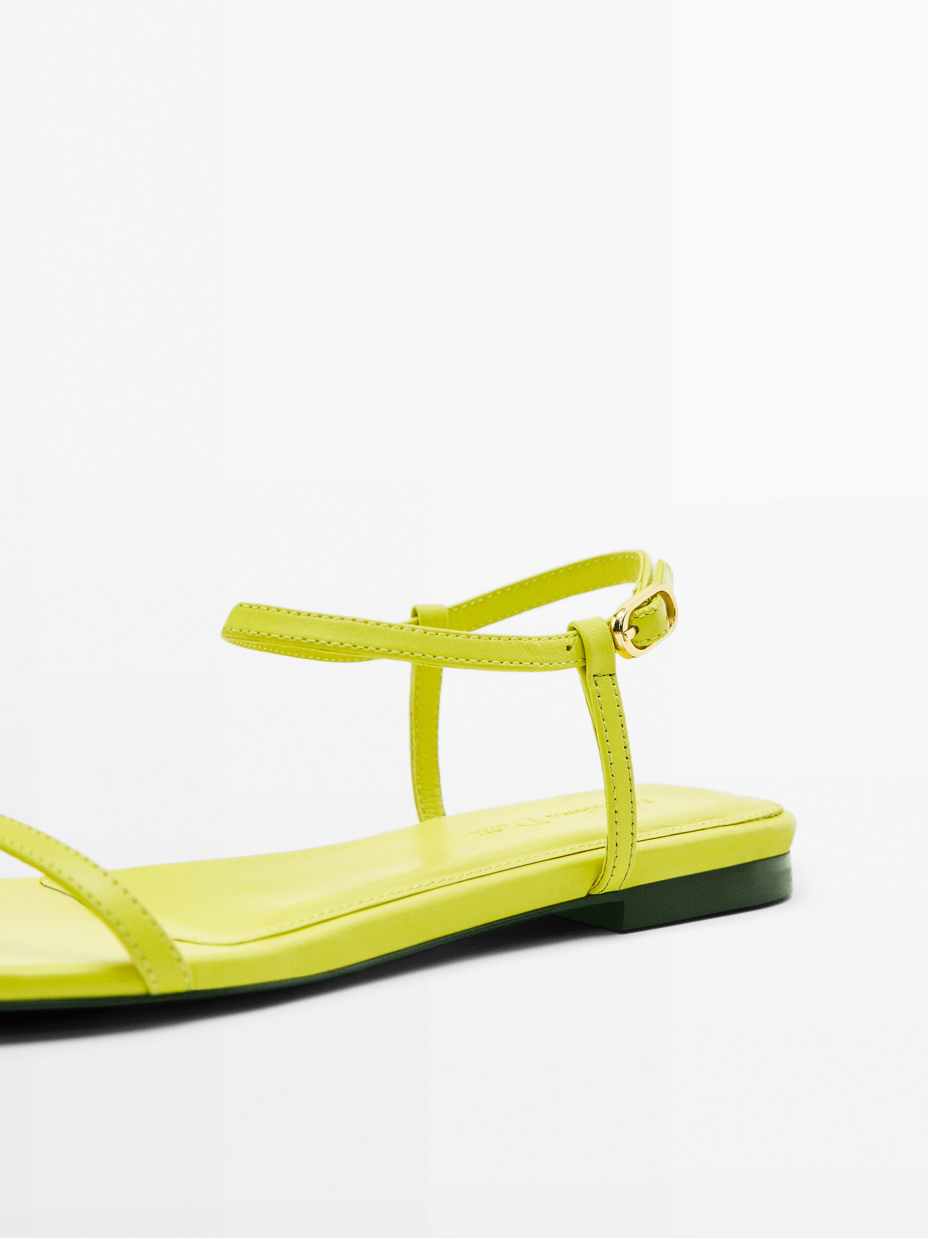 Sandalia plana piel pieza metalizada - LIMA