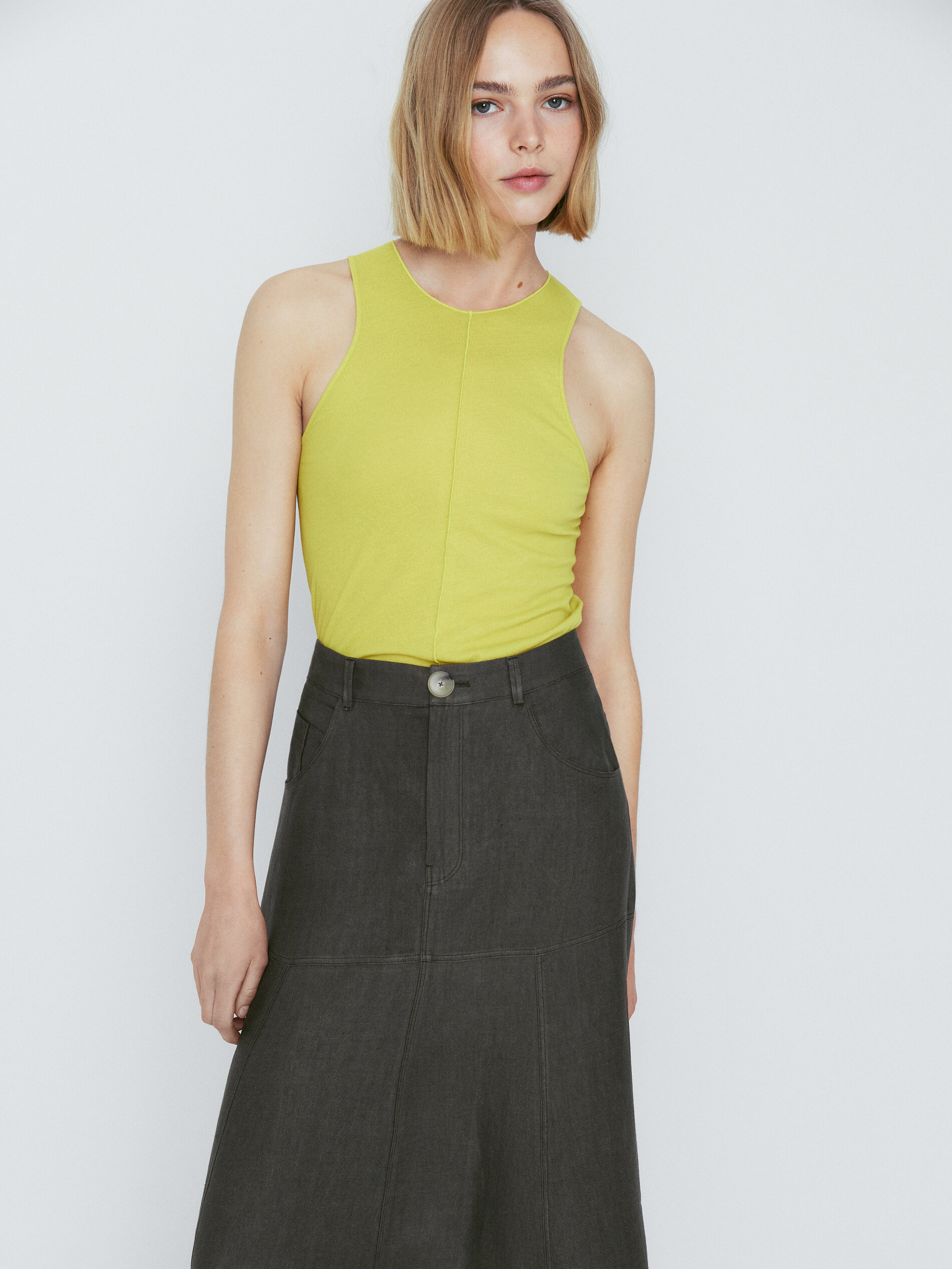 Falda mezcla lino algodón con vuelo - KAKI