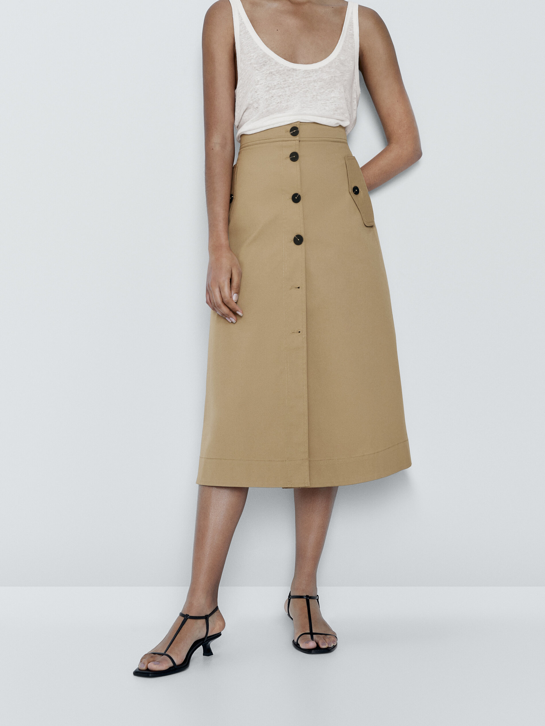 Falda midi botones contraste - BEIGE