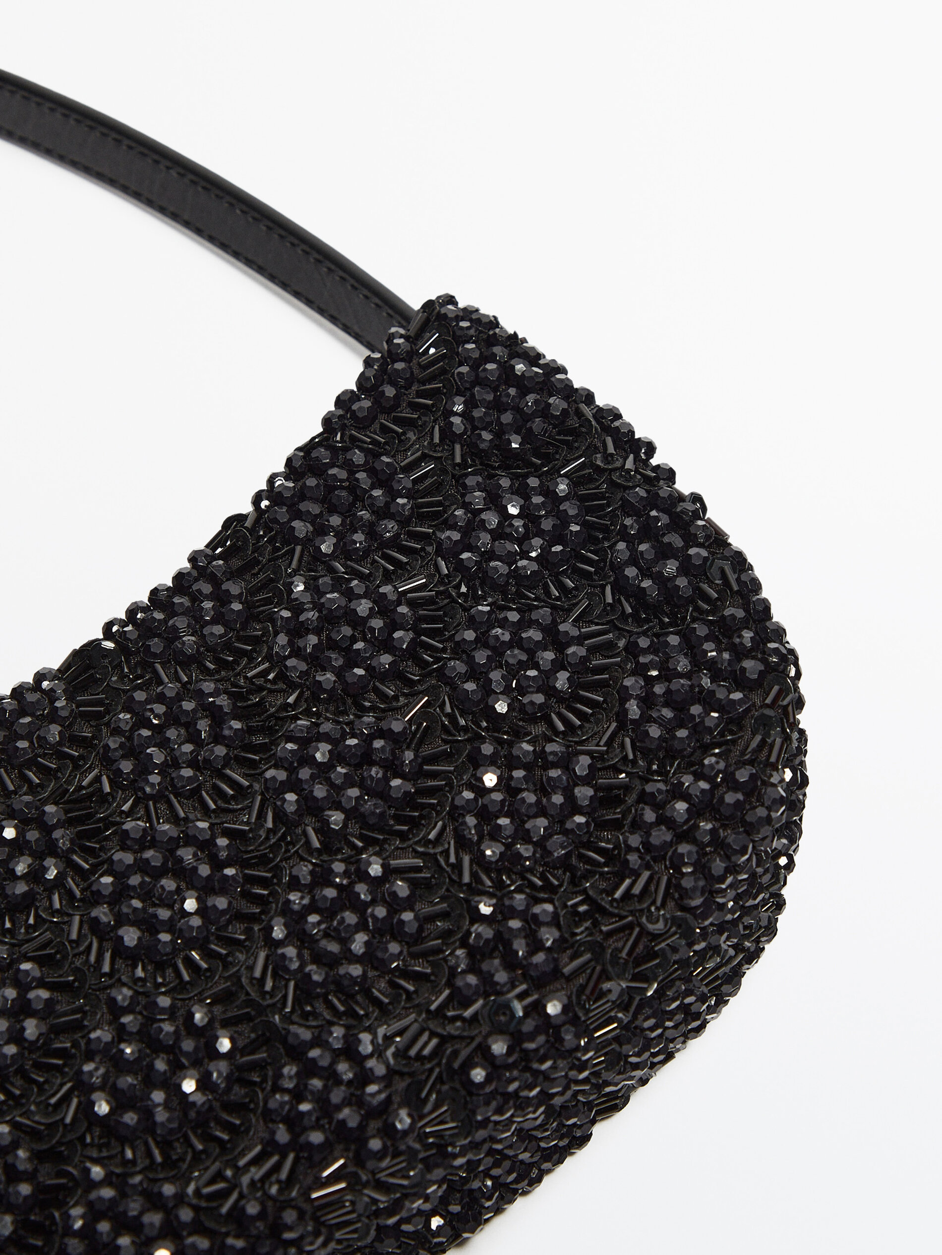 Bolso negro con abalorios -Studio - NEGRO