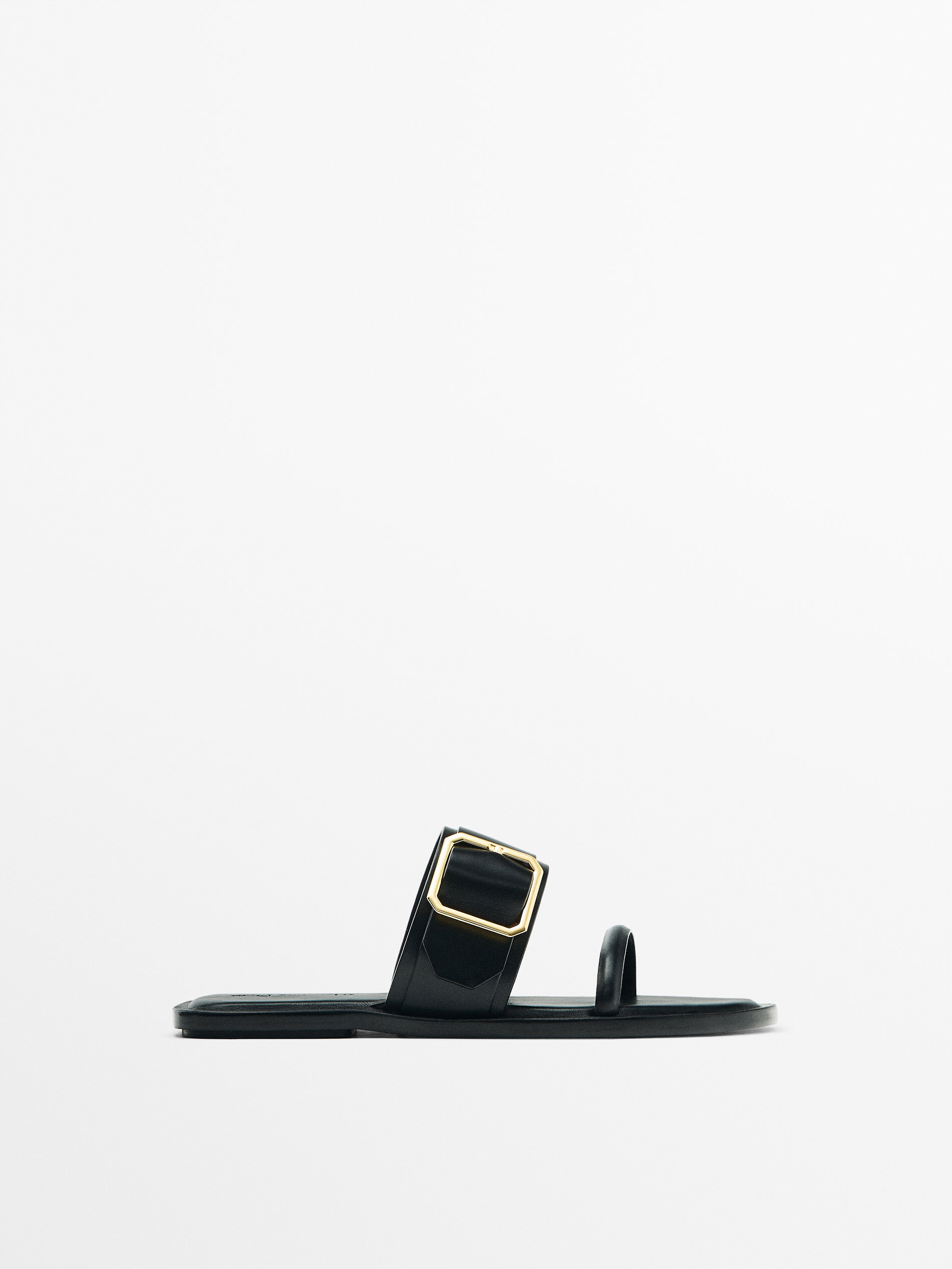 SANDALIA TIRA ANCHA CON HEBILLA - NEGRO