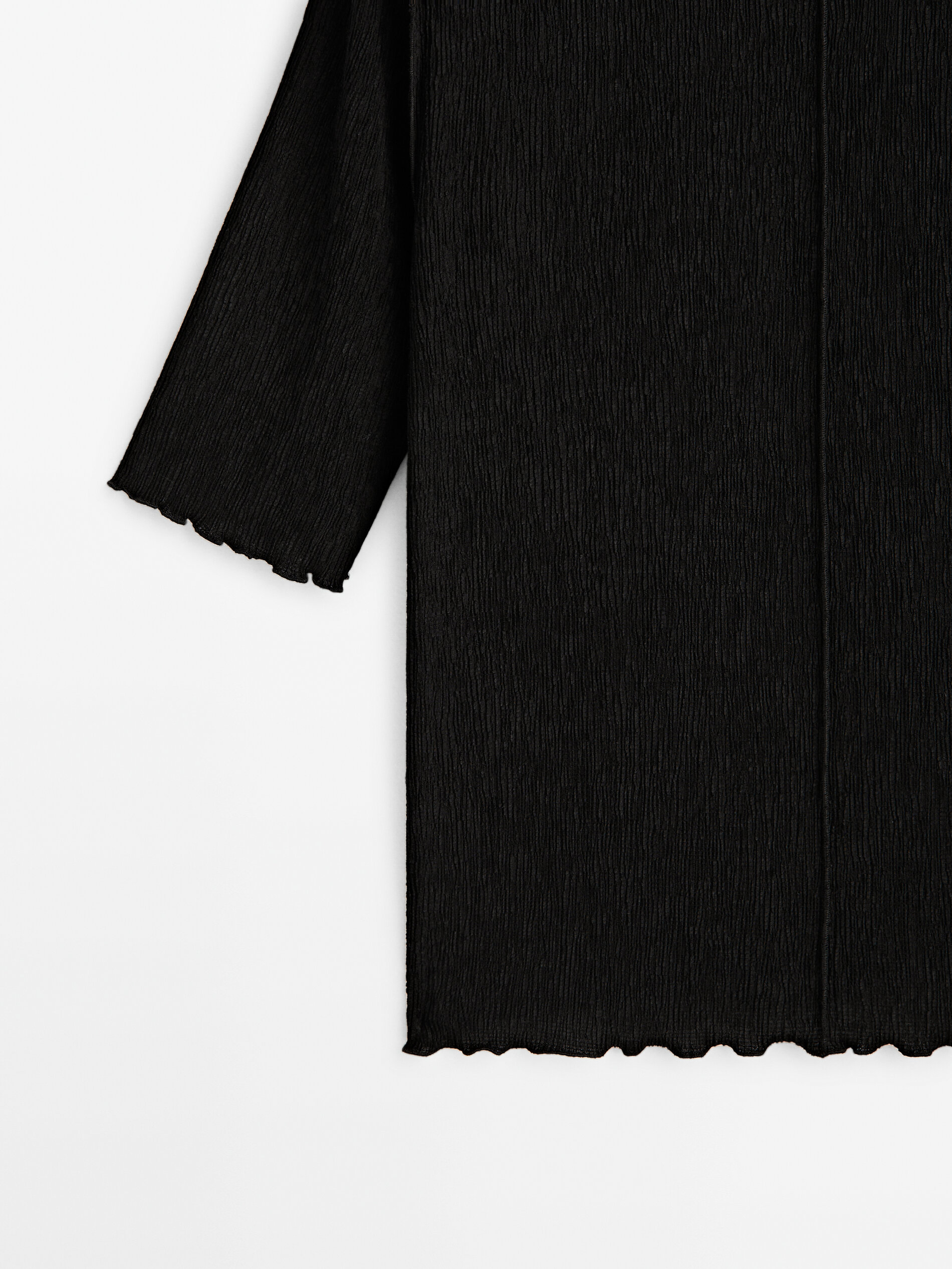 Camiseta nervio central efecto arrugado - NEGRO