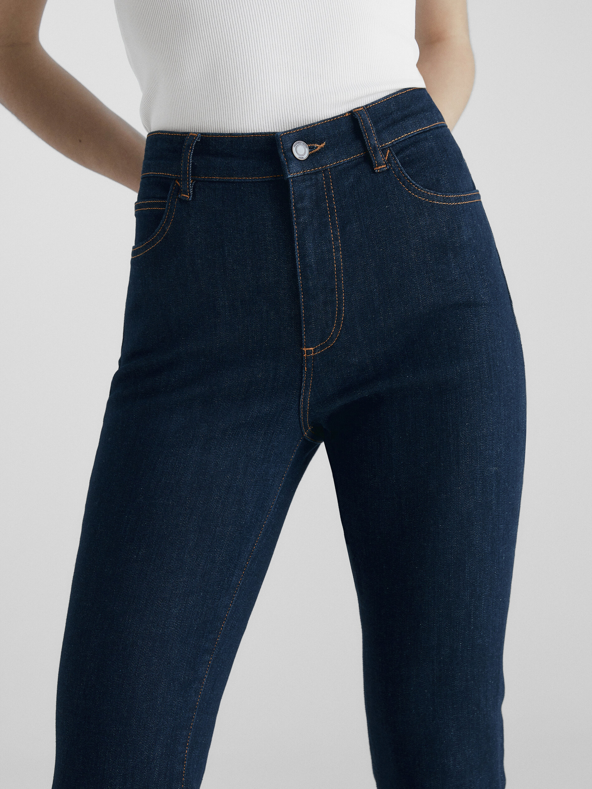 Pantalón vaquero tiro alto skinny flare - AZUL OSCURO