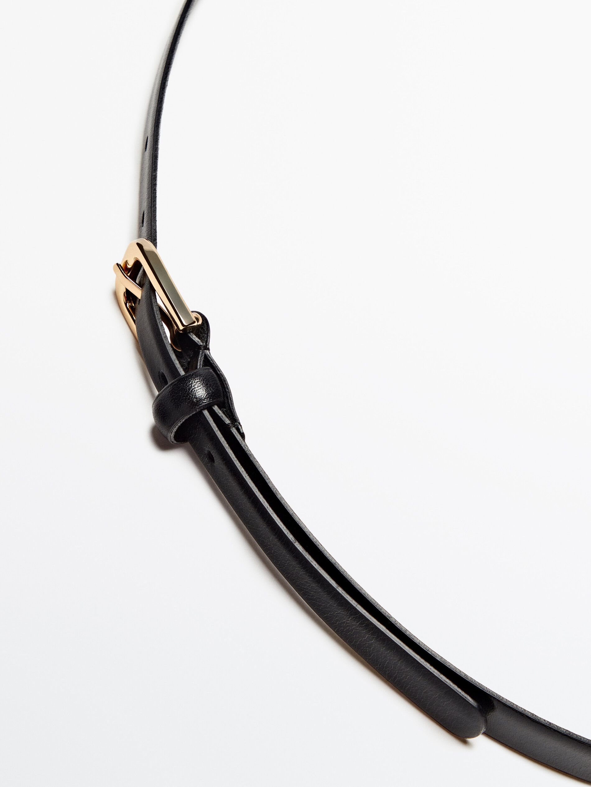 Cinturón piel hebilla dorada - NEGRO