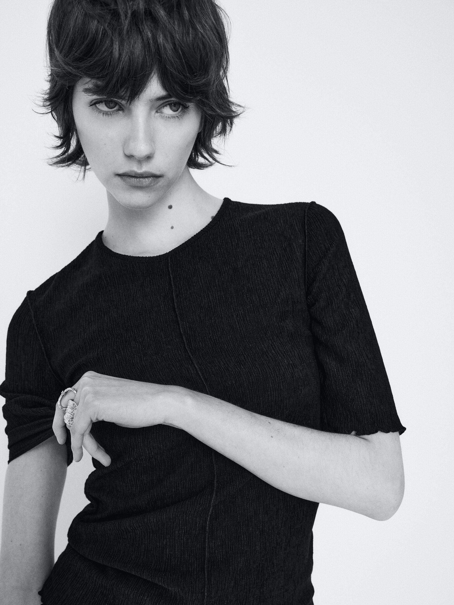 Camiseta nervio central efecto arrugado - NEGRO