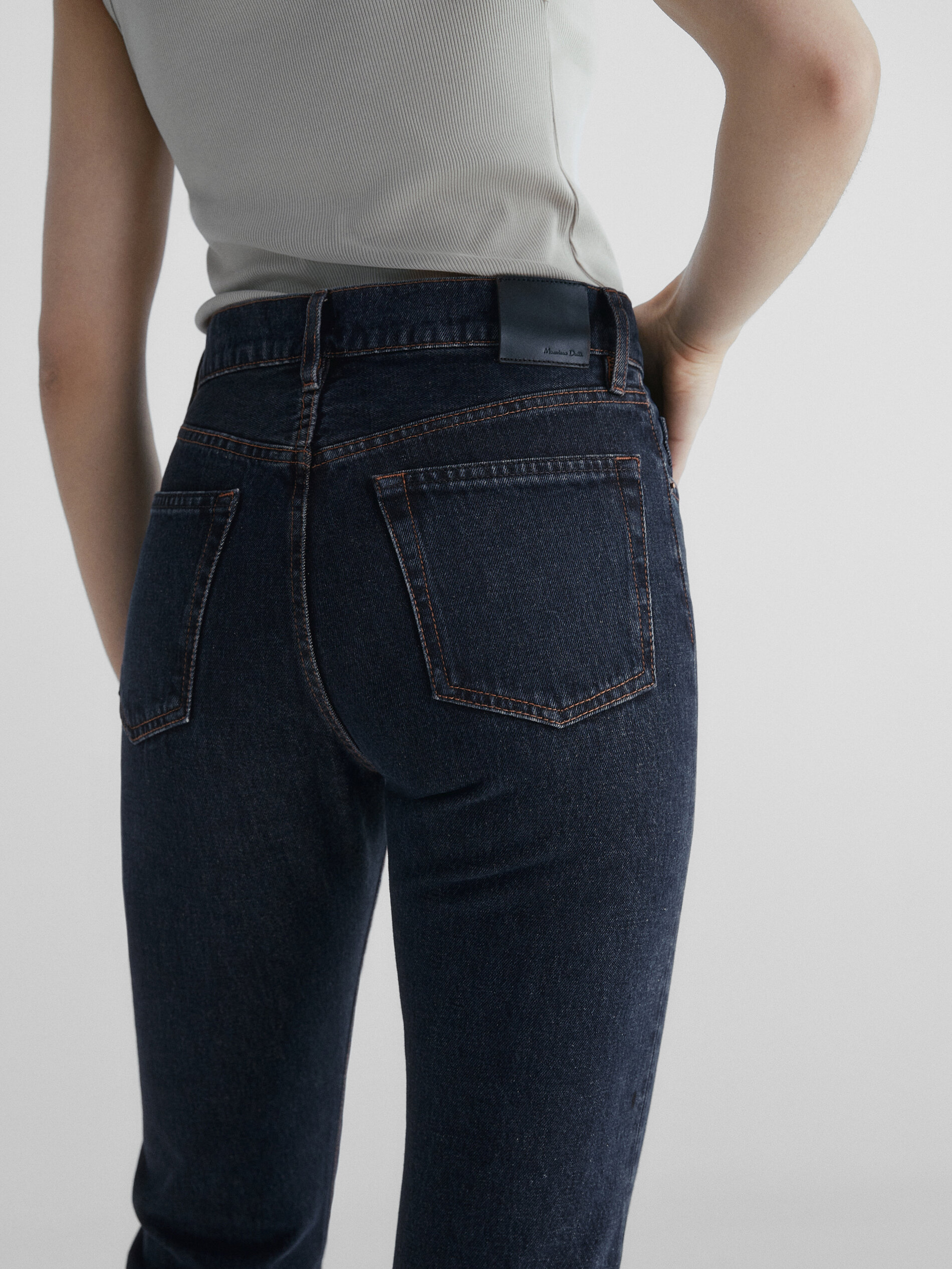 Pantalón vaquero tiro alto corte recto - AZUL OSCURO