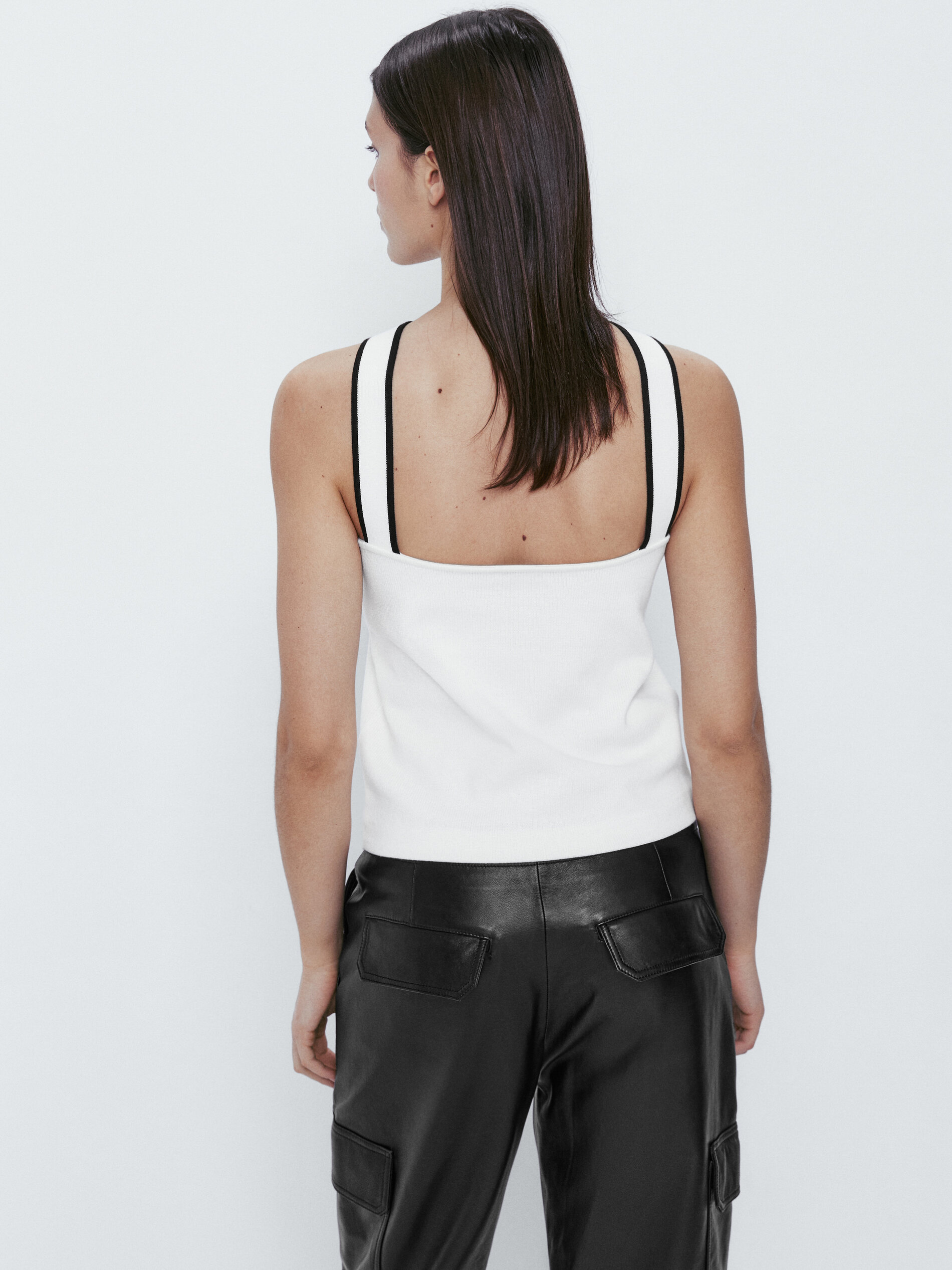 Top algodón escote cruzado contraste - CRUDO