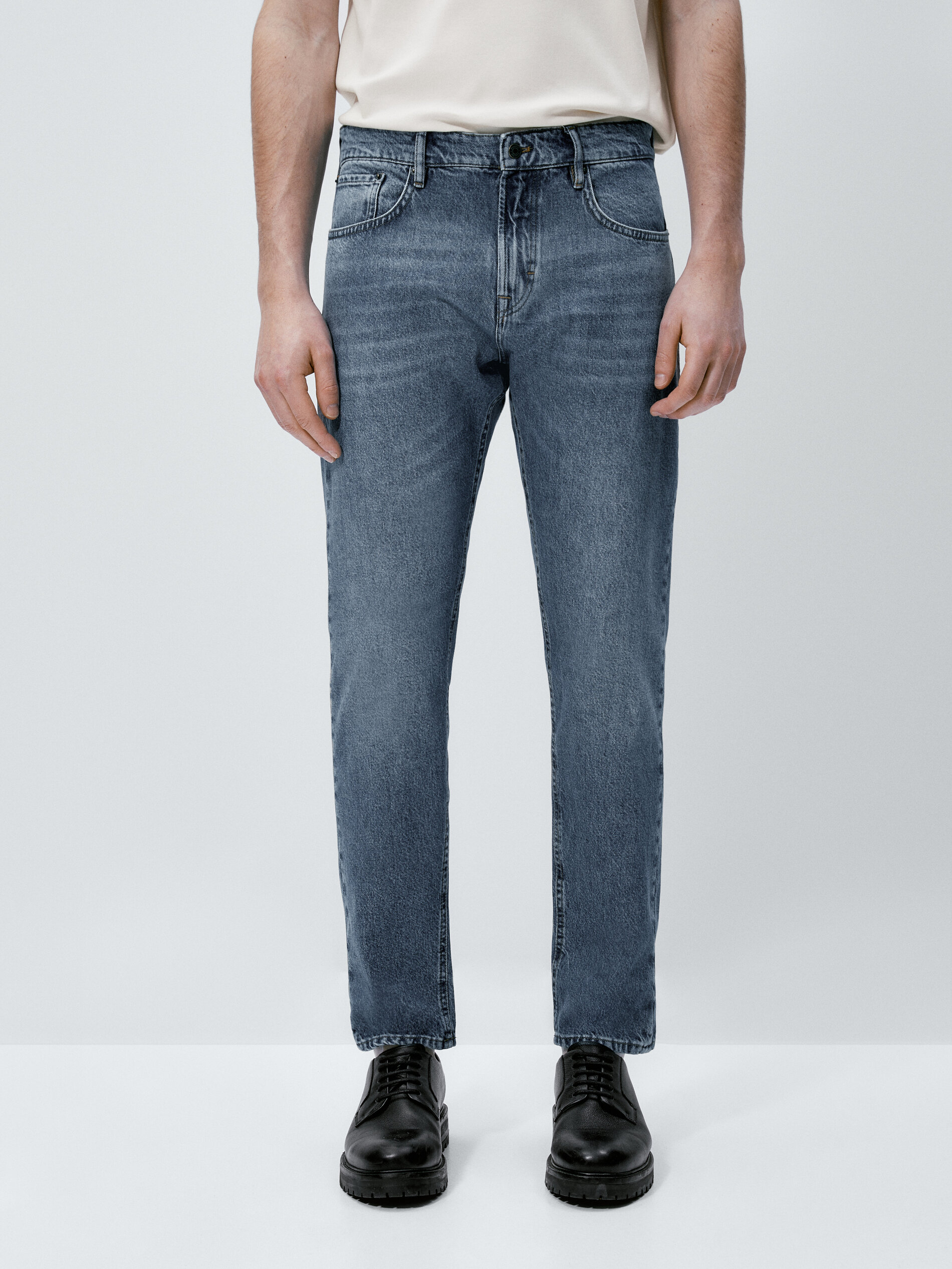 Pantalón vaquero mid stone wash tapered fit - INDIGO