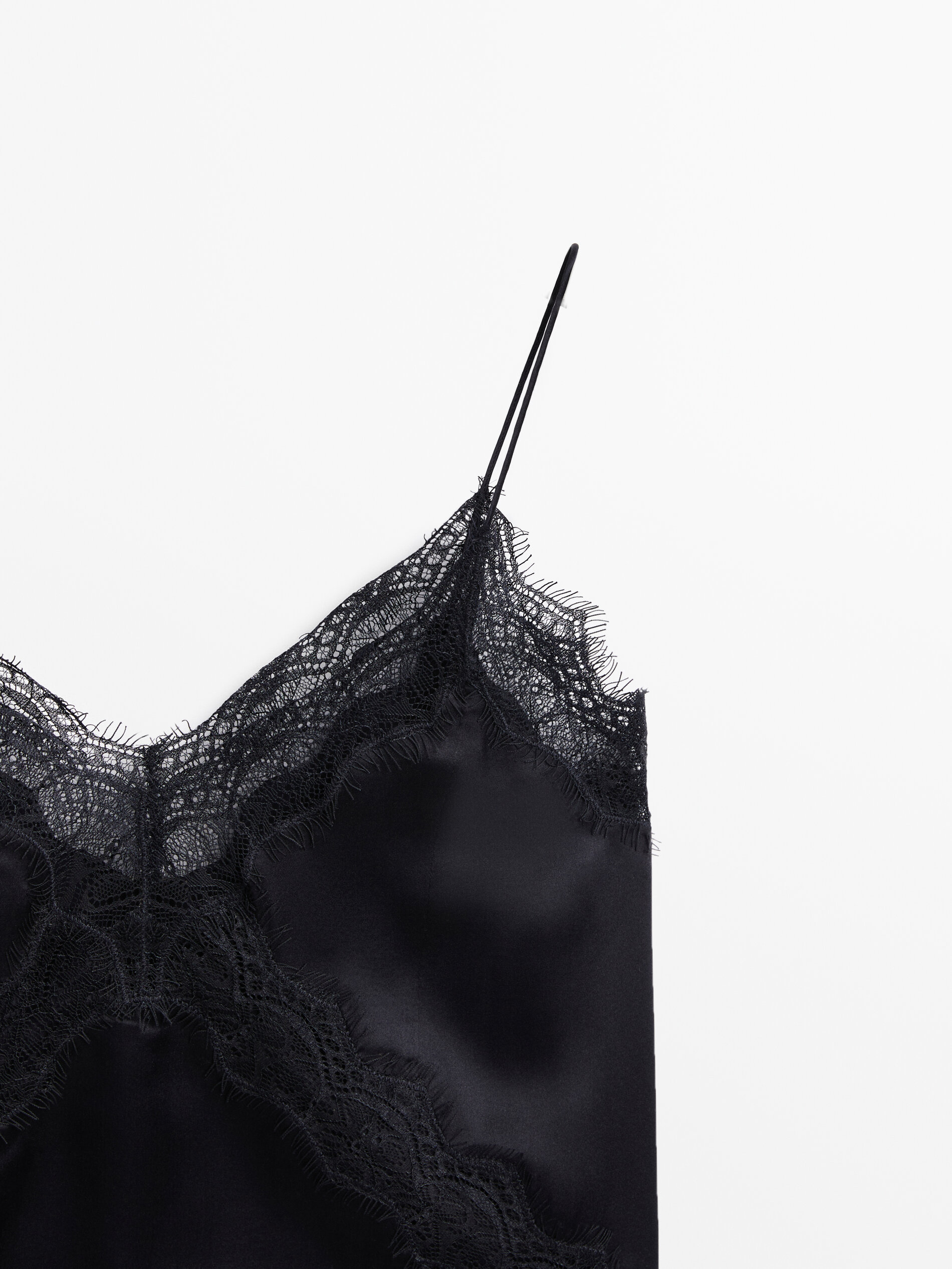 Top lencero detalle encaje -Studio - AZUL OSCURO