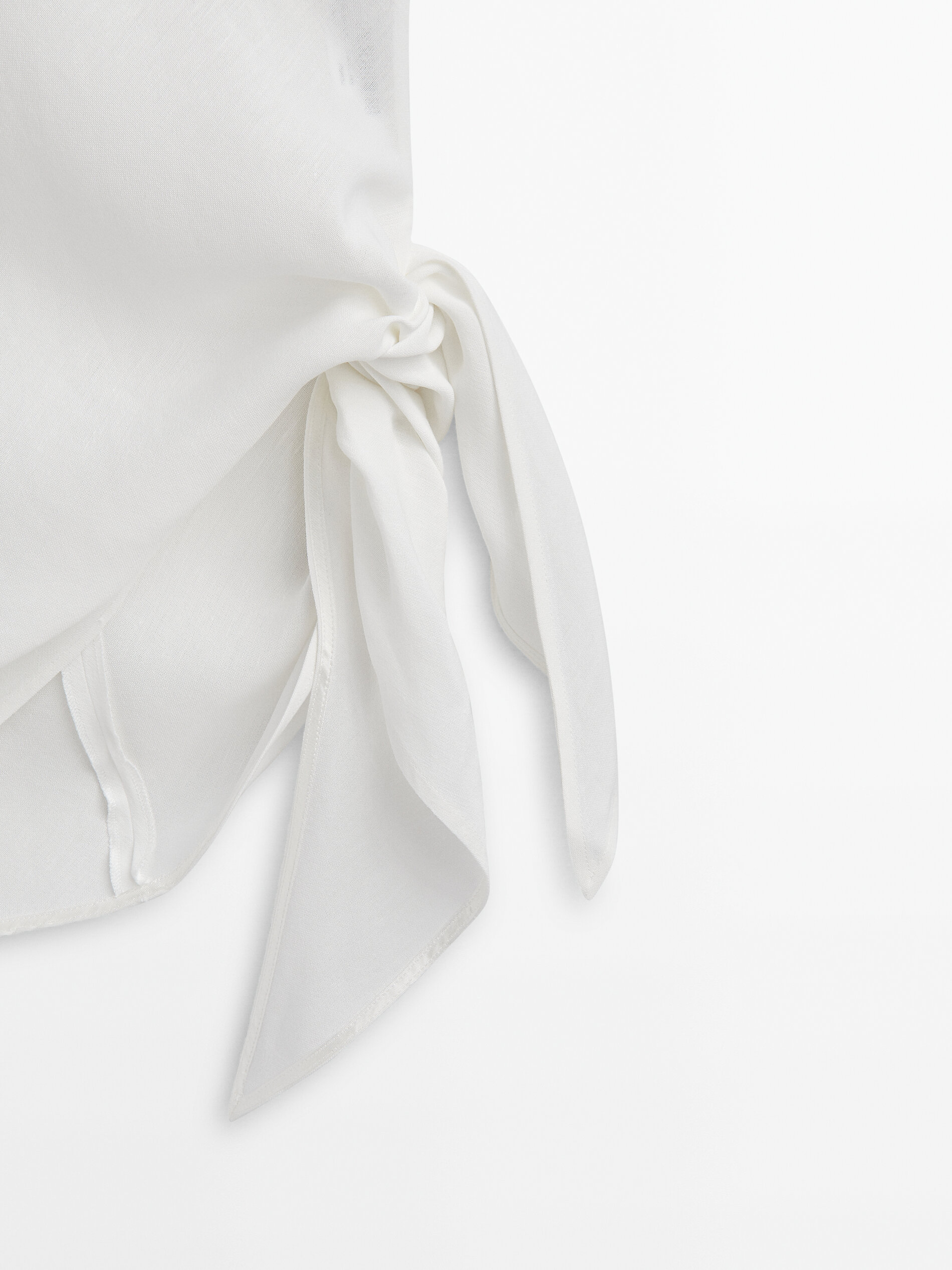 Camisa con lino detalle nudo - BLANCO