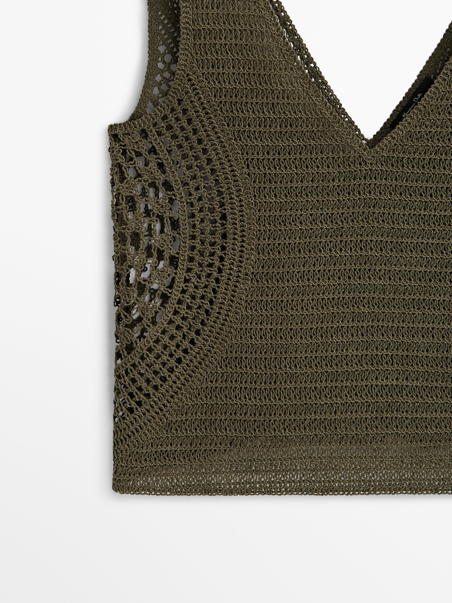 Top crochet escote pico - KAKI