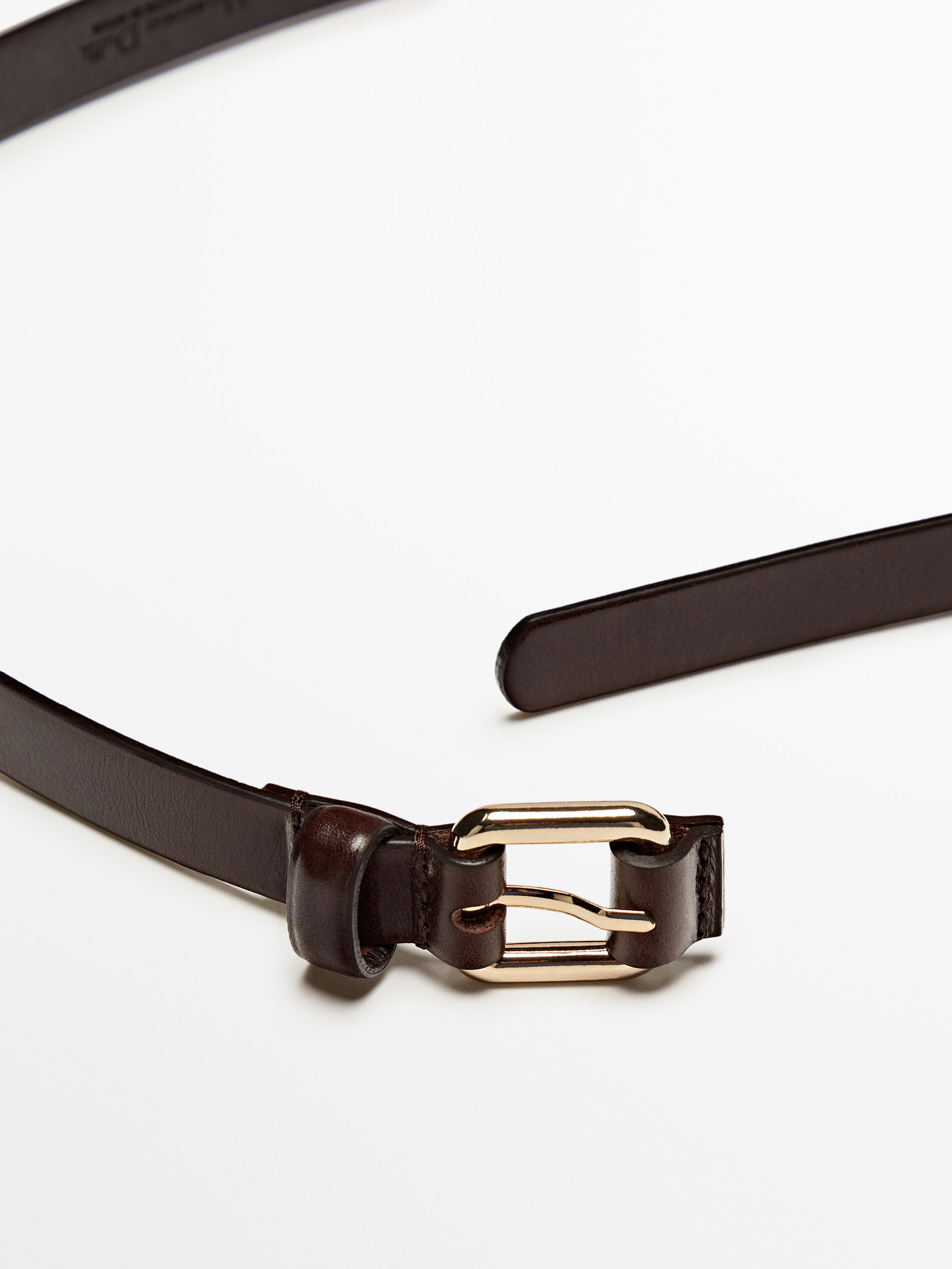 Cinturón fino piel hebilla forrada - MARRÓN