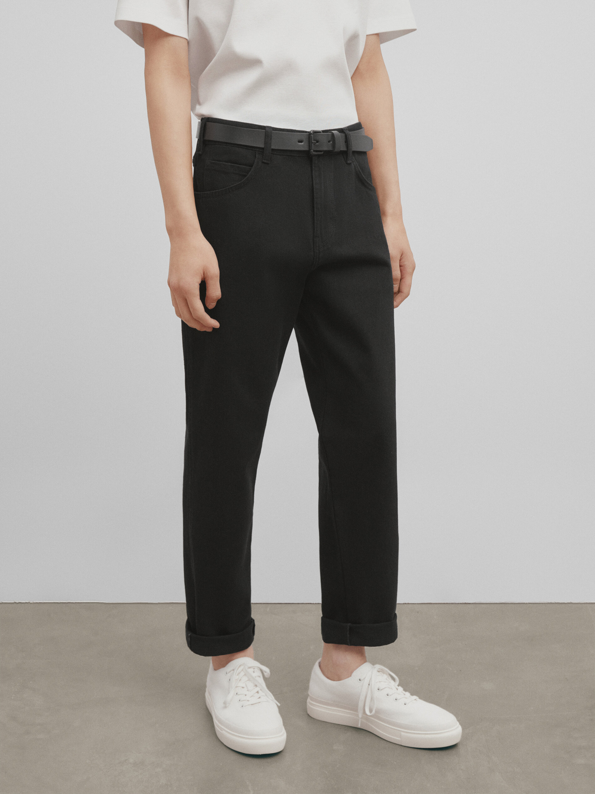 Pantalón vaquero straight fit -Studio - NEGRO