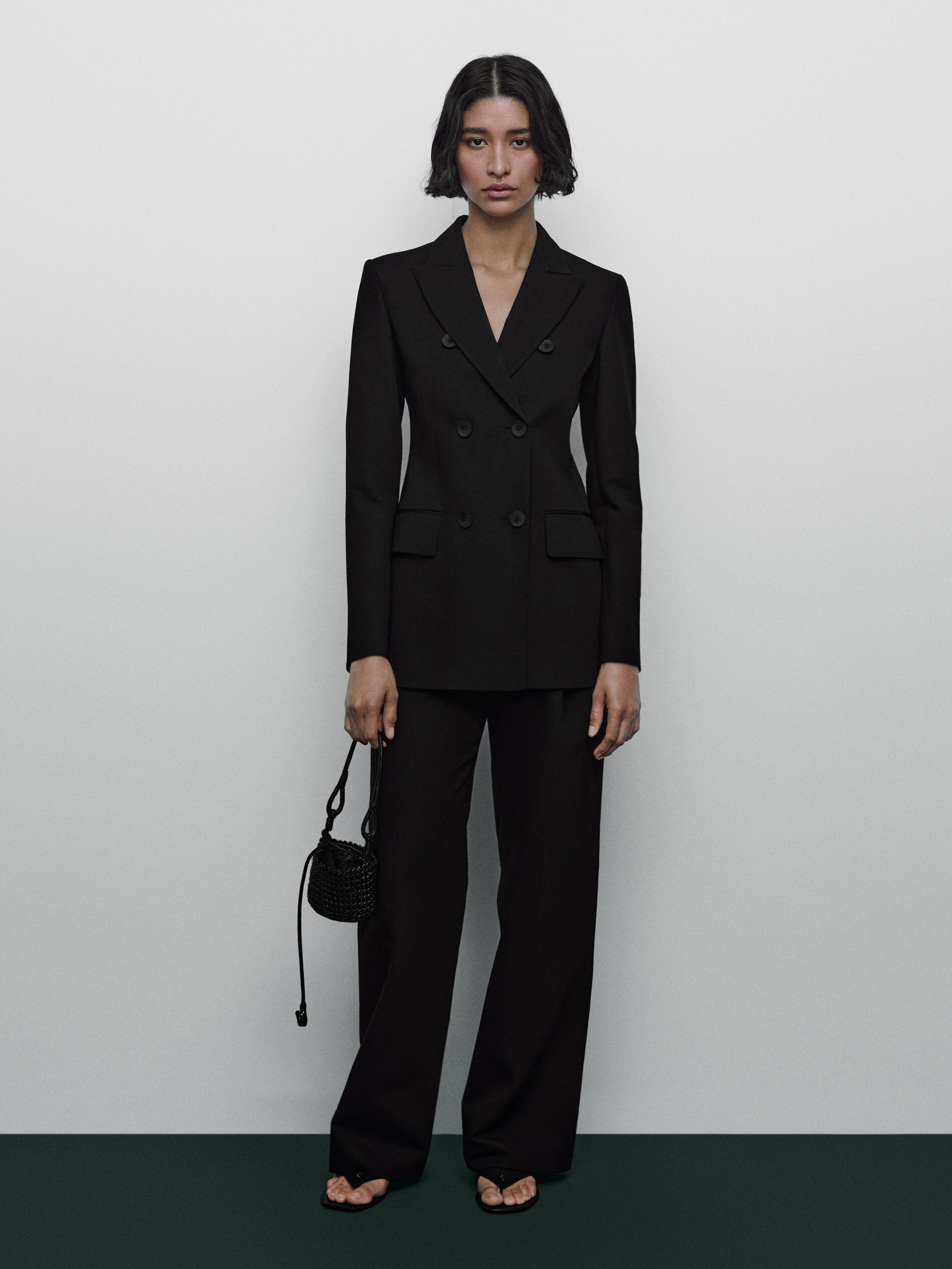 SANDALIA PLANA PIEL LIMITED EDITION - NEGRO