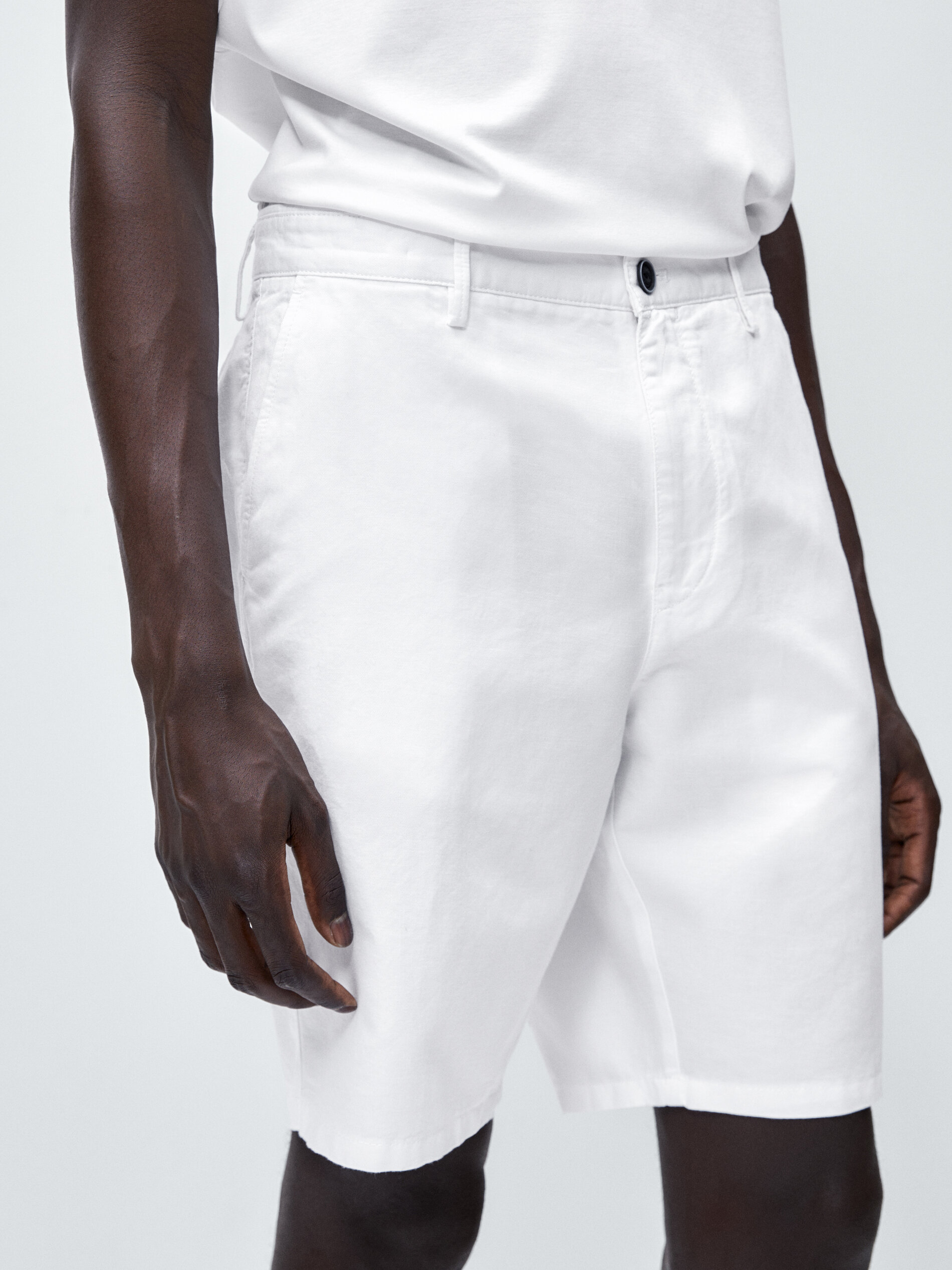 Bermuda con lino y algodón - BLANCO