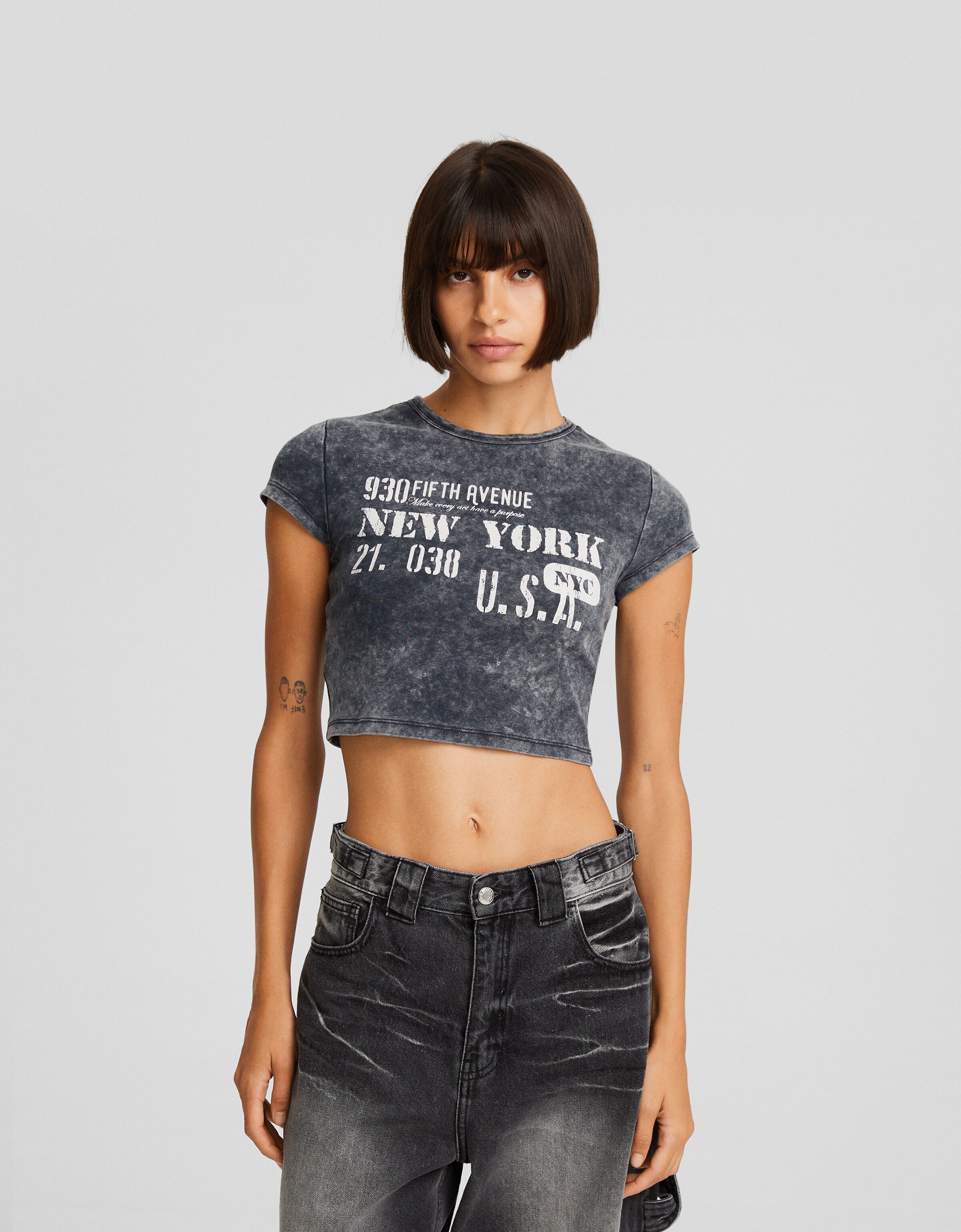 Camiseta manga corta ajustada print