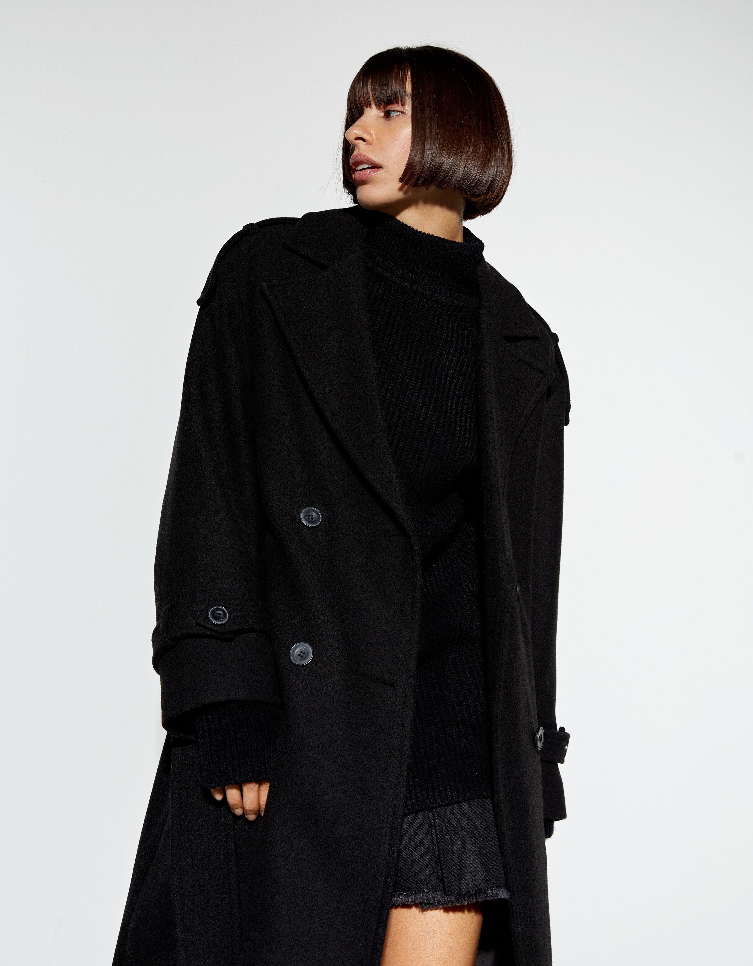 Abrigo trench con lana