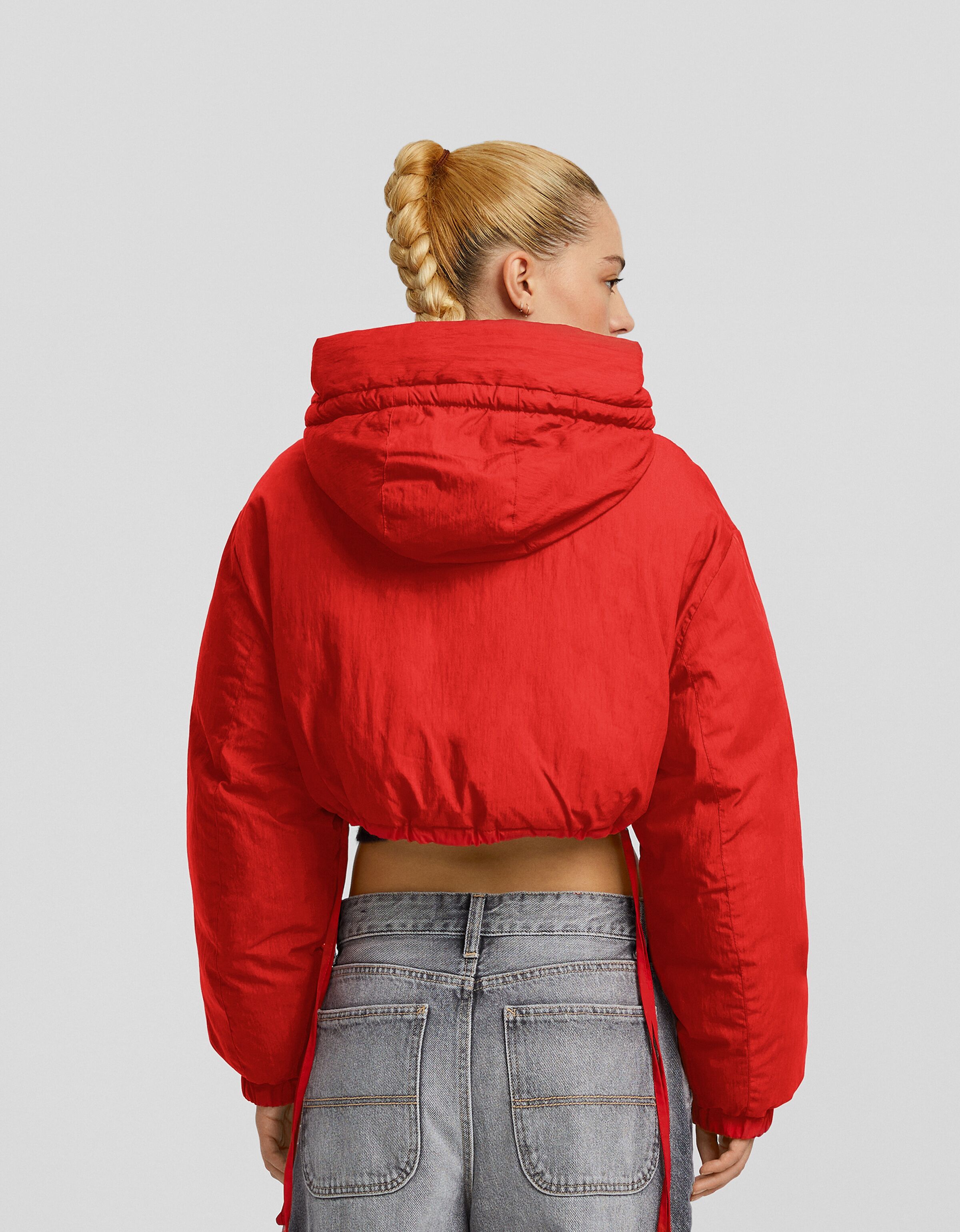 Cazadora acolchada capucha