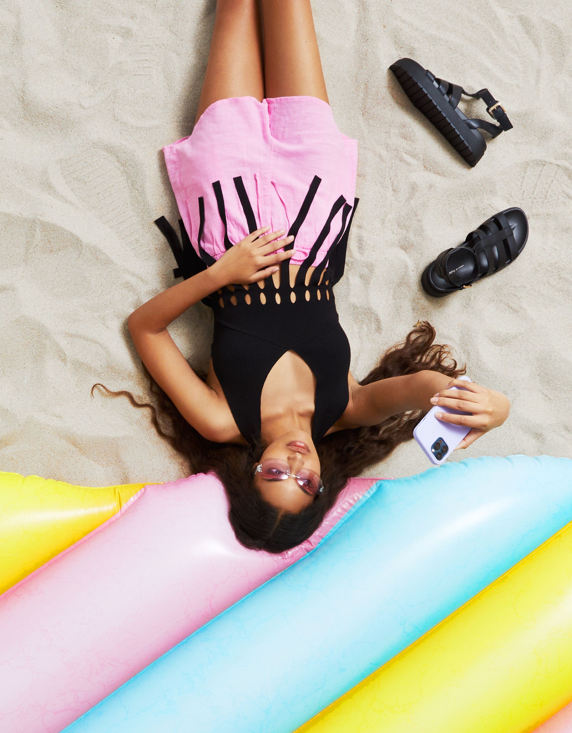 Sandalia plana cangrejera